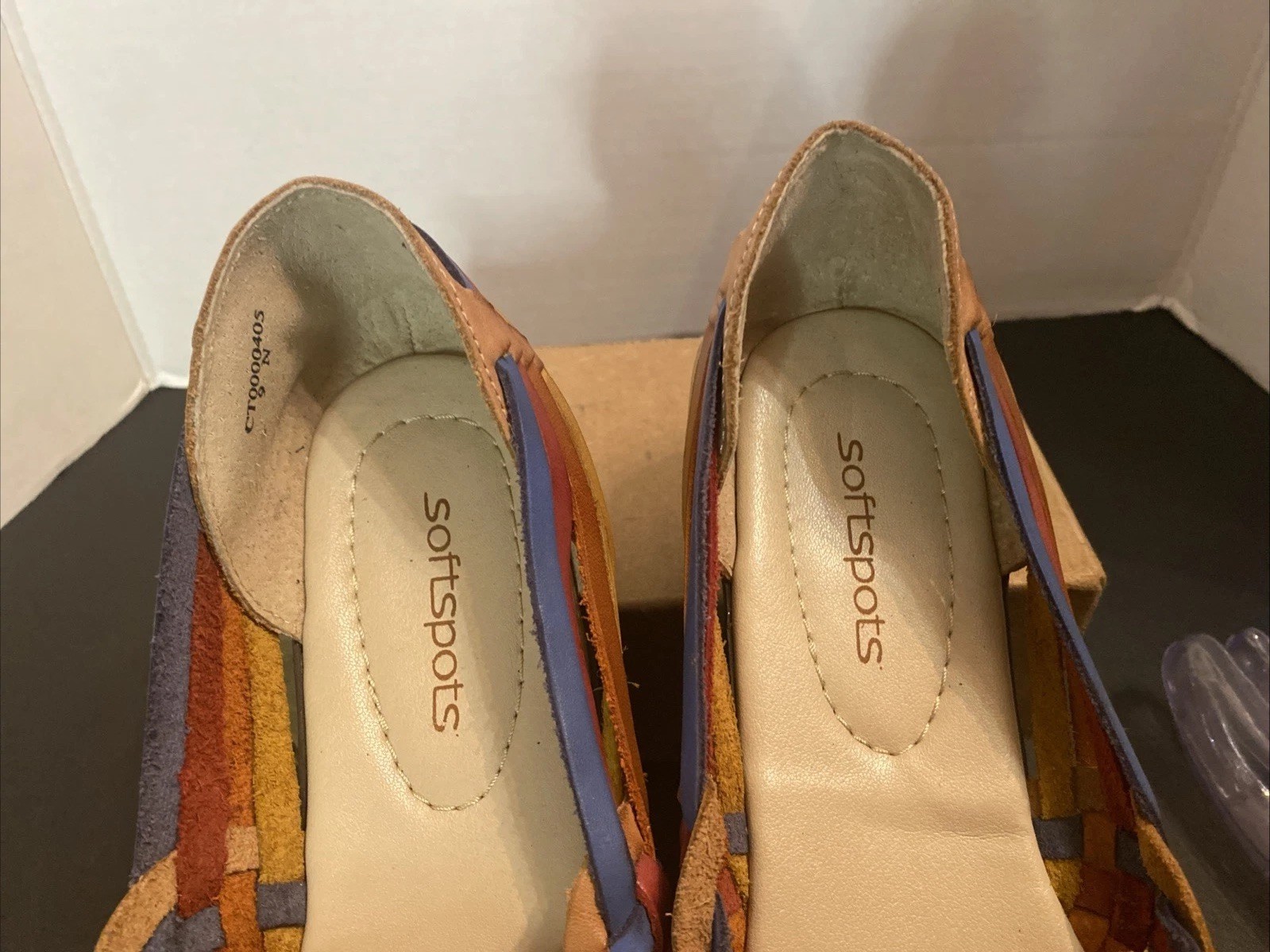 SOFT-SPOTS Women’s Trinidad – Multicolor Leather Man Made in Mexico Sz 9B