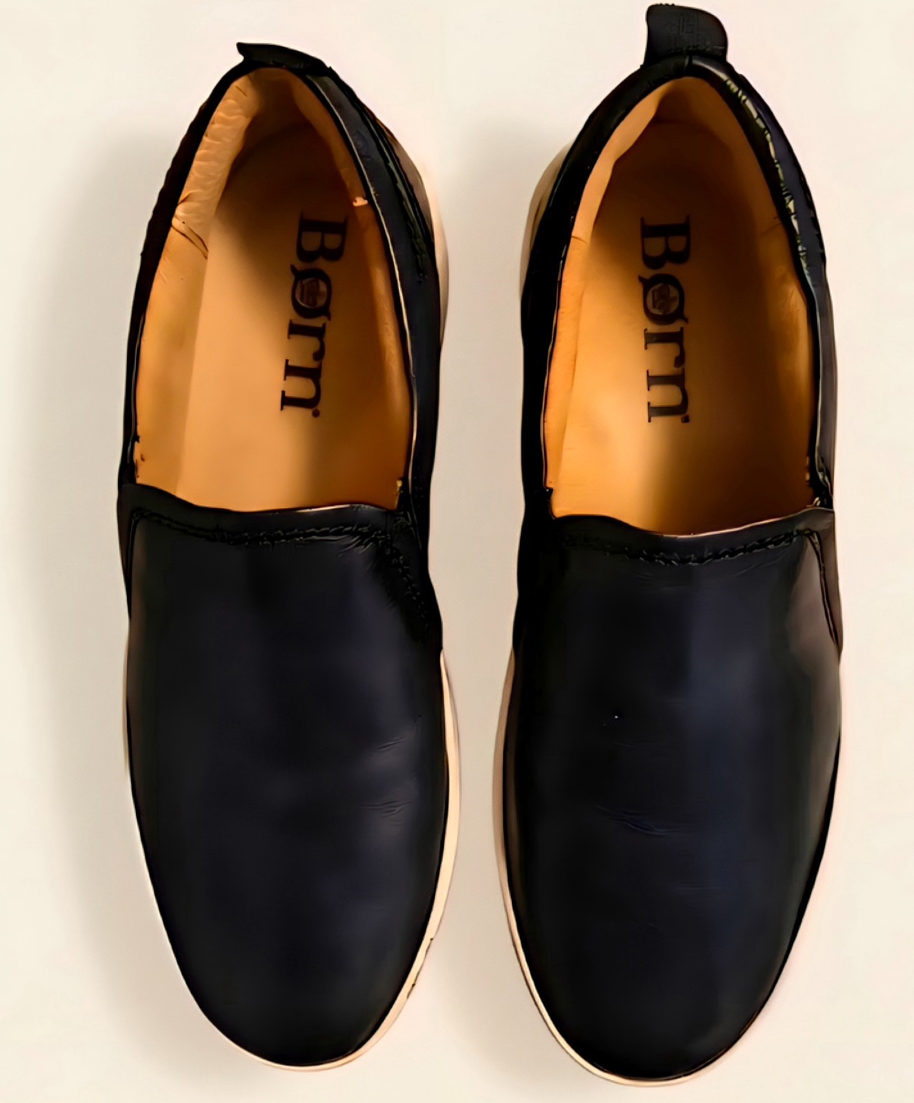 “Born” Mira Slip On, Leather, W 8.5, Black. New with Box, Retail $135