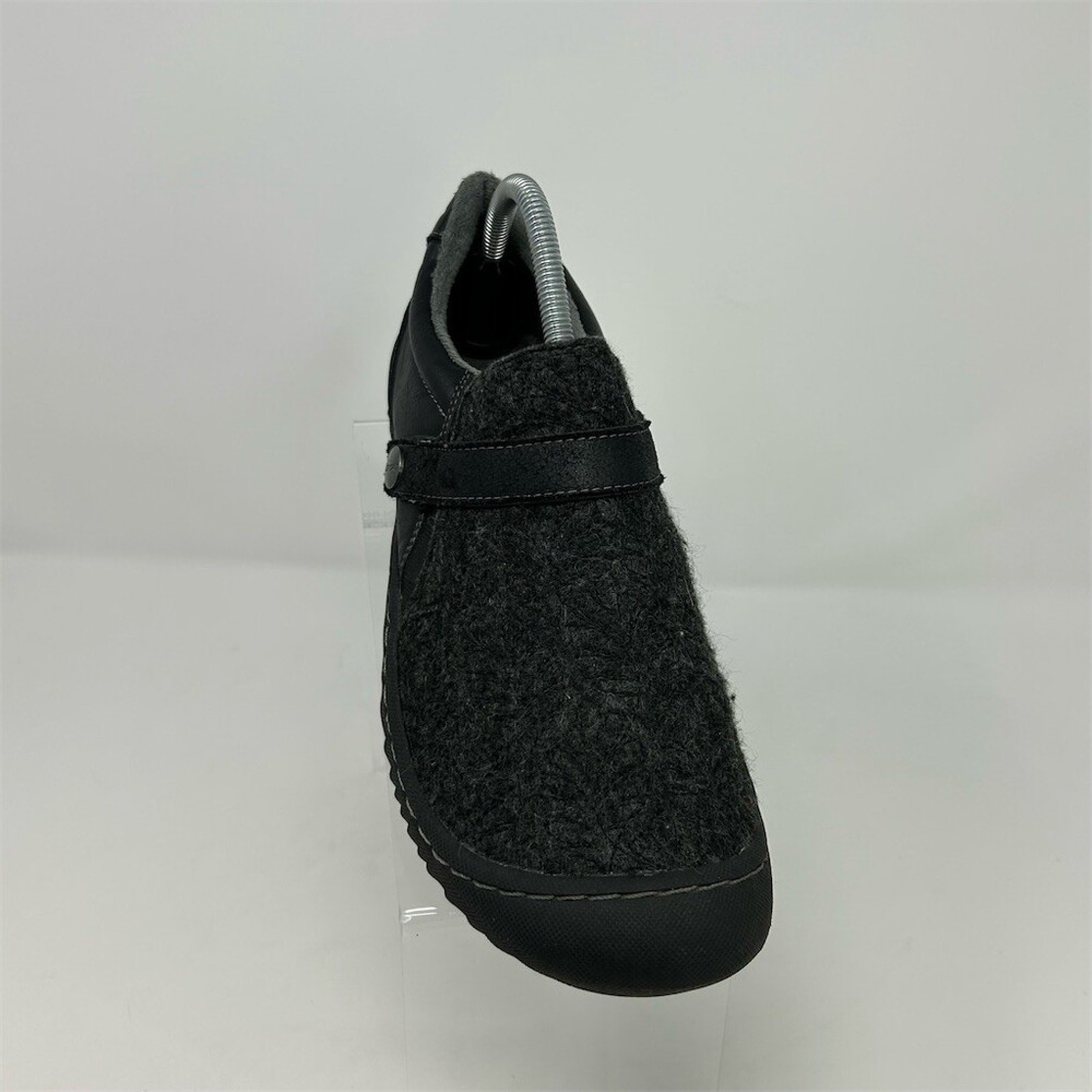 JSport by Jambu Blair Slip-On Loafer Flats Women’s Size 11M Black Sporty Casual