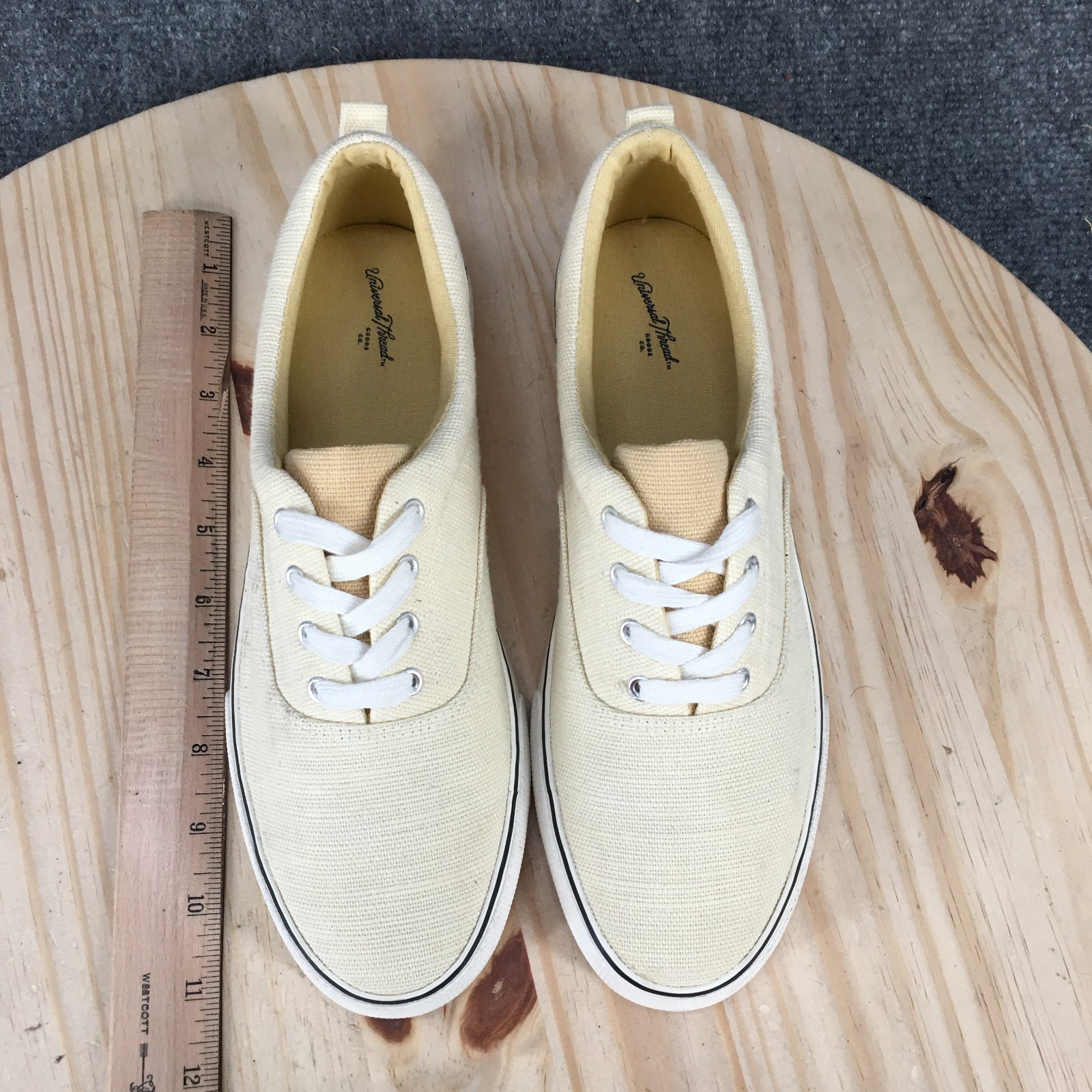 Universal Thread Shoes Womens 9 Molly Casual Sneakers Yellow Canvas Lace Up Low