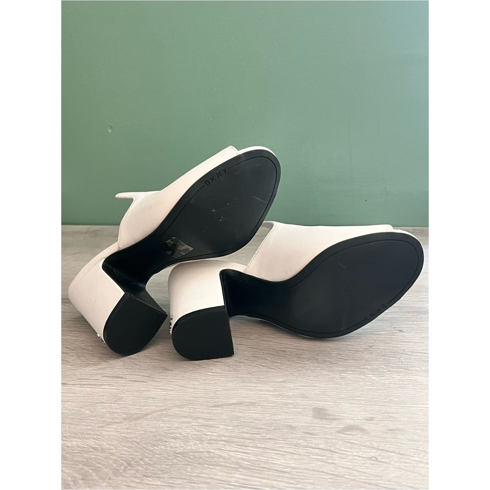 DKNY White Open Toe Block Heel Mule Sandals Size 5.5