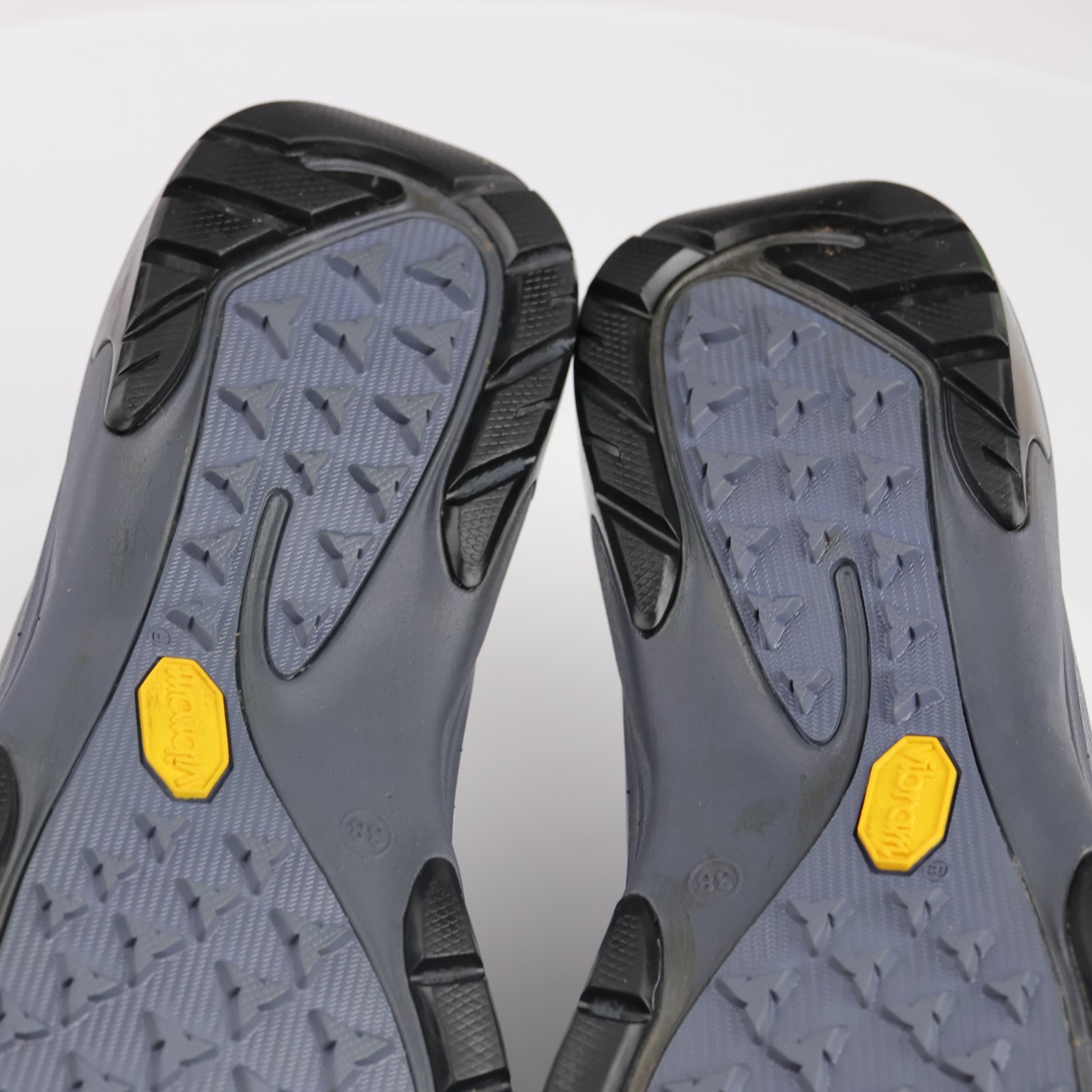Dansko Womens Makayla Sneakers Size 38 7.5 Waterproof Navy Walking Shoes Comfort