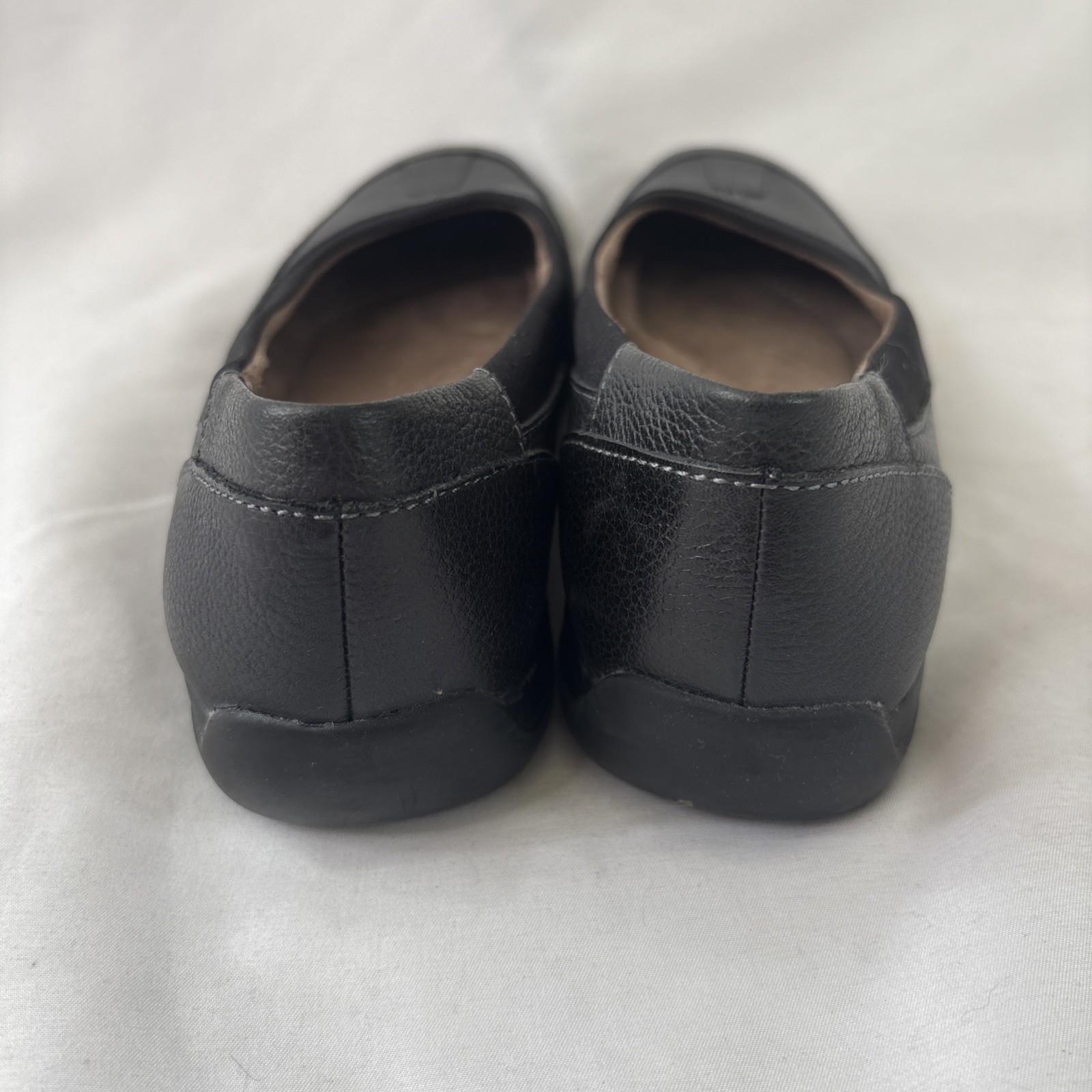 Natural Soul All Thru Comfort Lestal Women’s 6M Leather Black Slip On Loafers