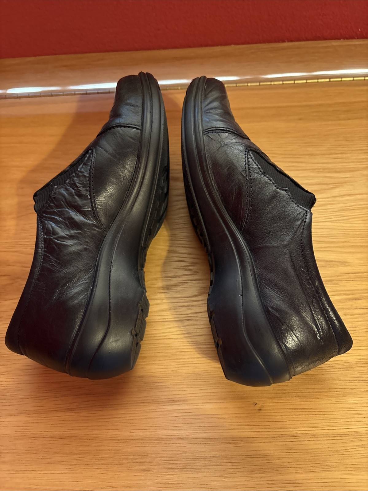 Romika Women’s Cassie 24 Black Wrinkled-Look Leather Slip-On Loafers, Sz36