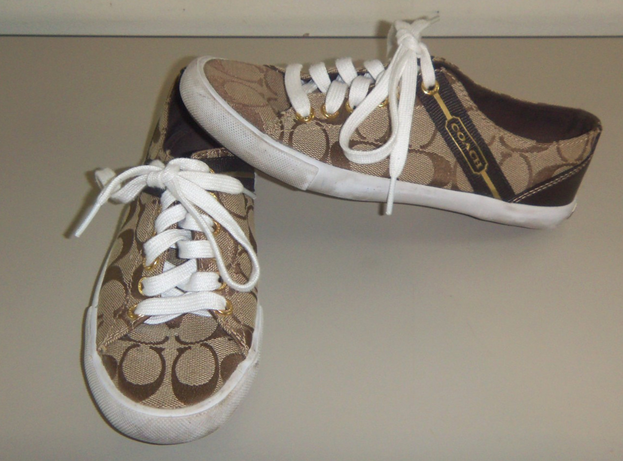 WOMEN’S COACH LESLEY KHAKI CHESTNUT SIGNATURE CANVAS LACE UP SHOES SIZE 5B