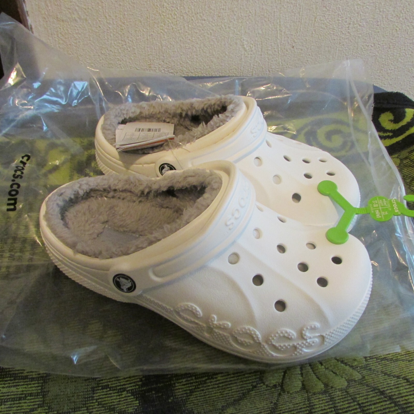 * New Women’s (men’s) Crocs Baya Lined, Warm, Clogs, Comfort Shoes. 7, 8 or 9