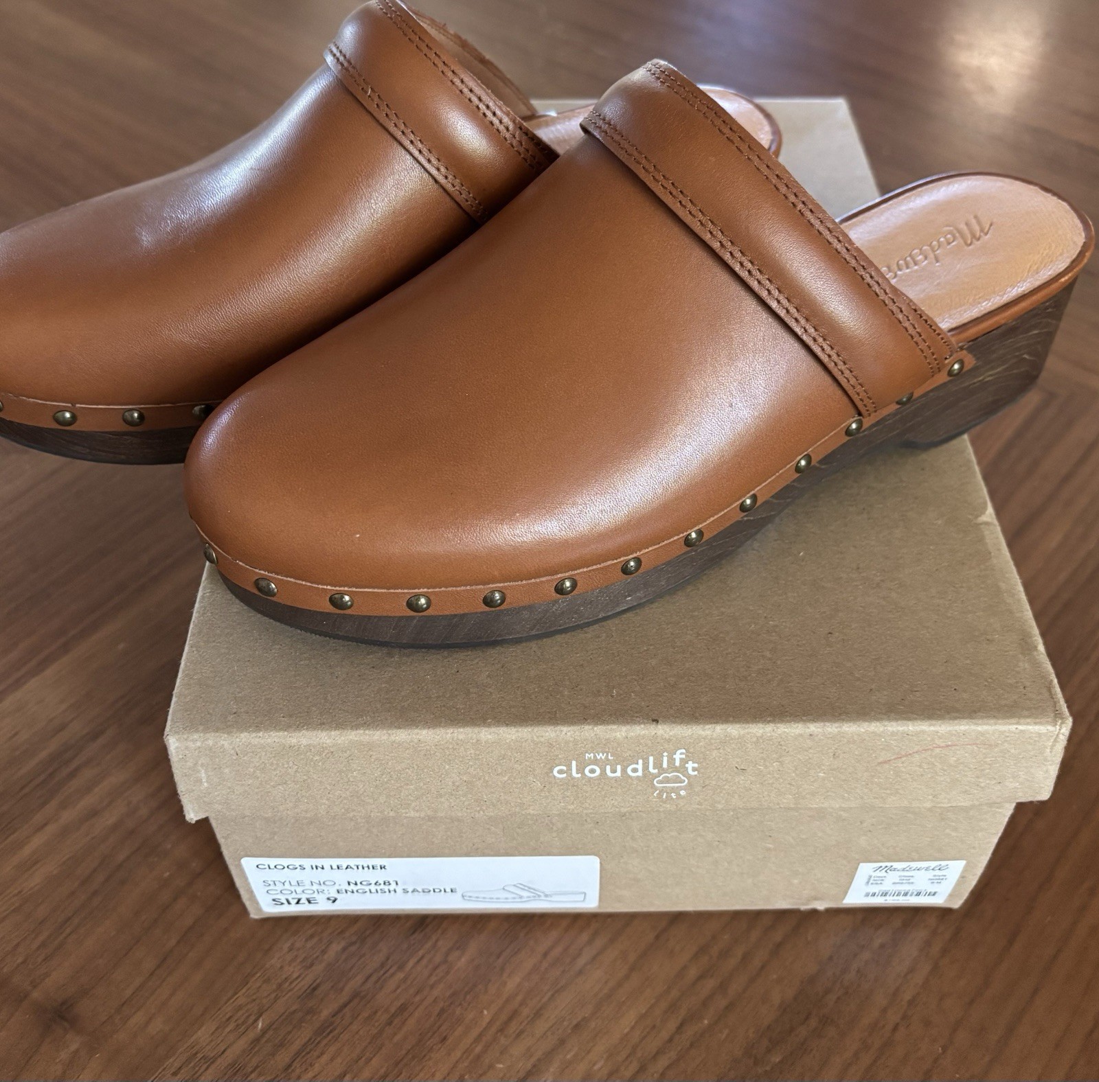 New with Box Madewell Leather Clogs, English Saddle brown, Women’s Size 9