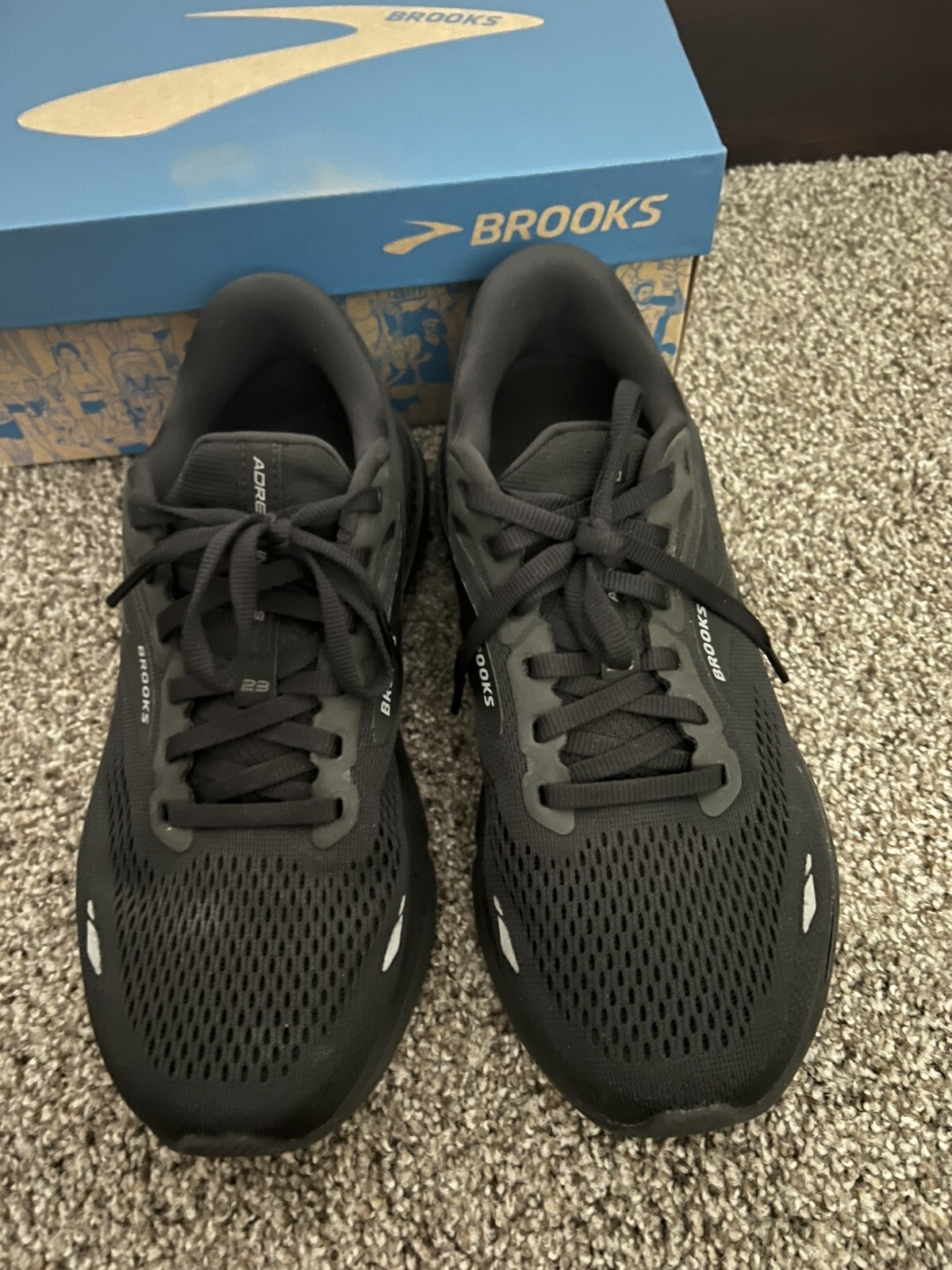 Women’s Brooks Adrenaline GTS 23 Supportive Running Shoes, Black – 9.5 M