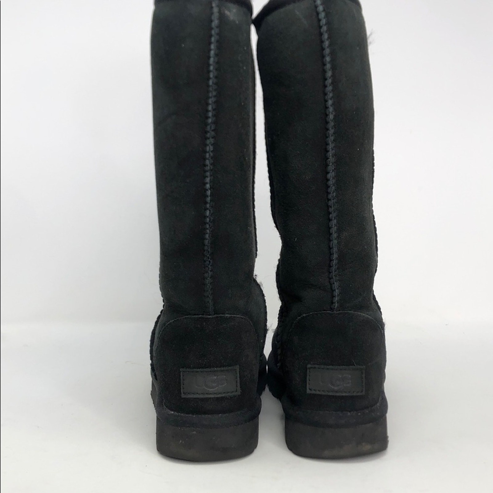 UGG Classic Tall II Black Suede Women’s Boots – Size 6