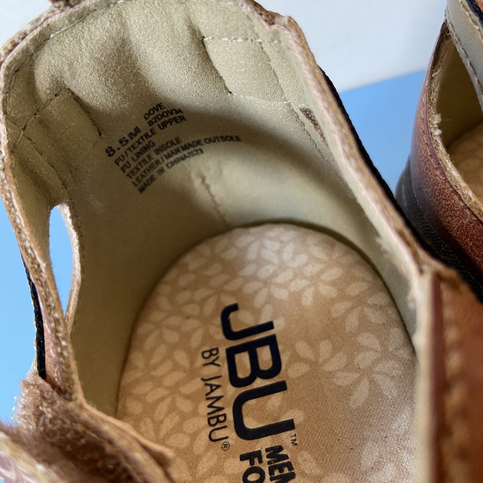 JBU by Jambu Shoes Womens Sz 8.5 Dove Memory Foam Soles Brown Copper T Strap