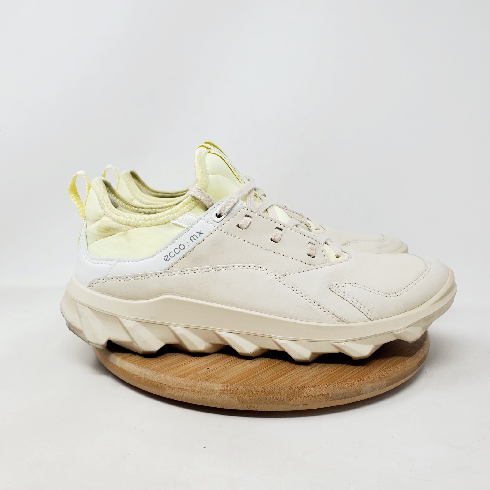 ECCO MX Shoes Womens 38 Leather Hiking Golf Lace Up Comfort Sneaker