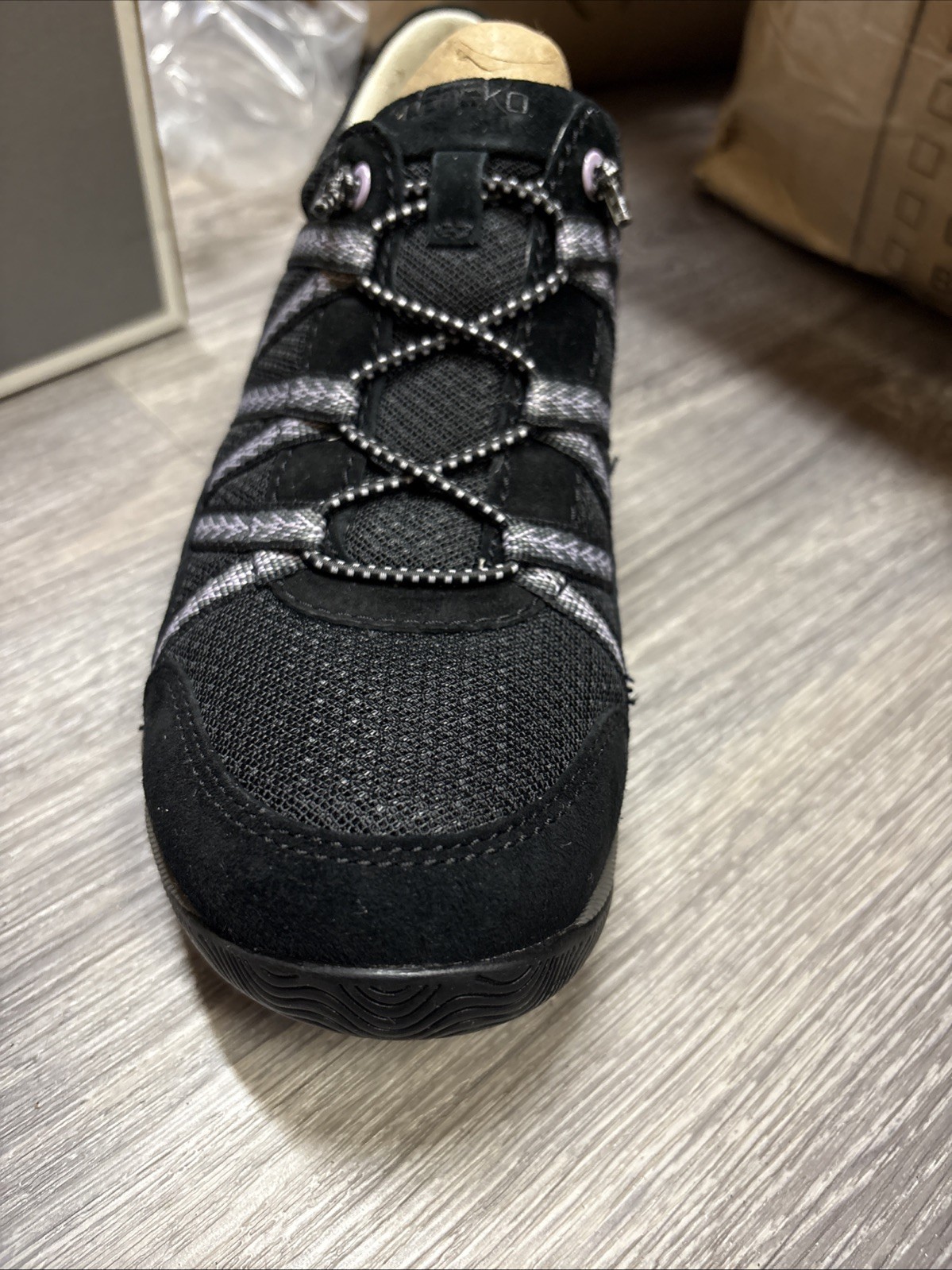 Dansko Professional Oiled Shoe for Women, Size EUR37/38/39/40/41/42 – Black