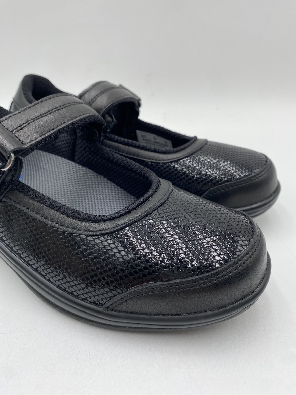 OrthoFeet OAKRIDGE Women’s NEW Mary Jane Shoes Black Multiple Sizes
