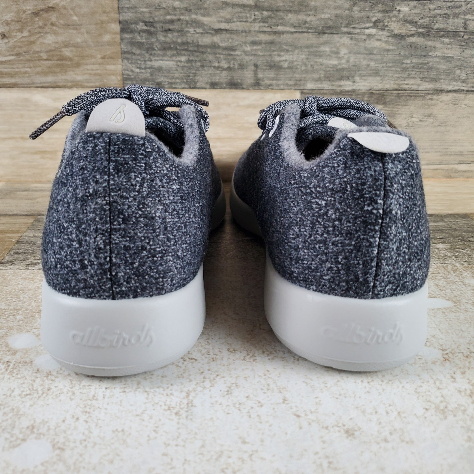 Allbirds Wool Runner Womens Shoes Sz 9 Natural Gray Lace-Up Comfort Sneakers