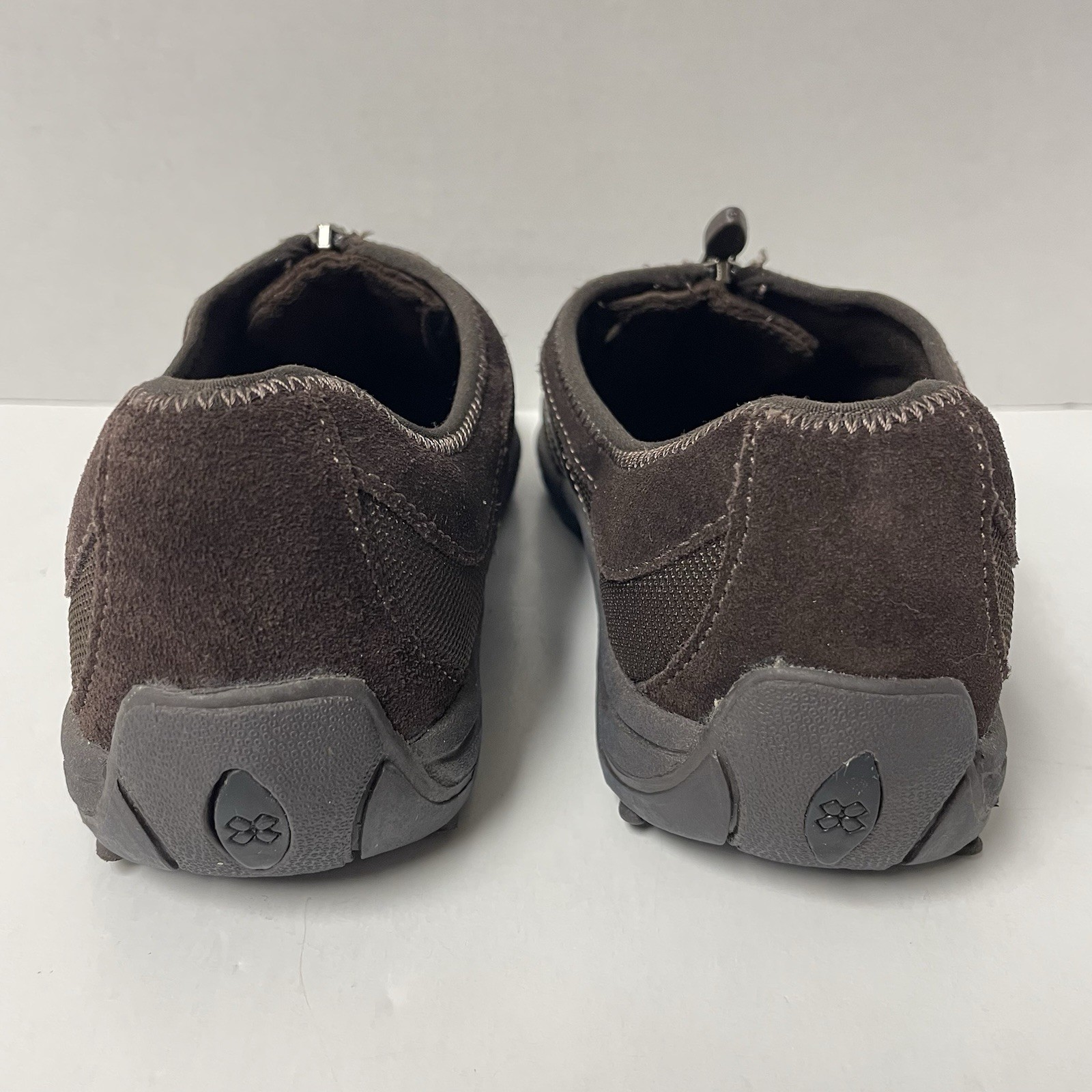 Women’s Size 8 Naturalizer Casual Shoes Brown Zip ,Leather & Man Made, EUC