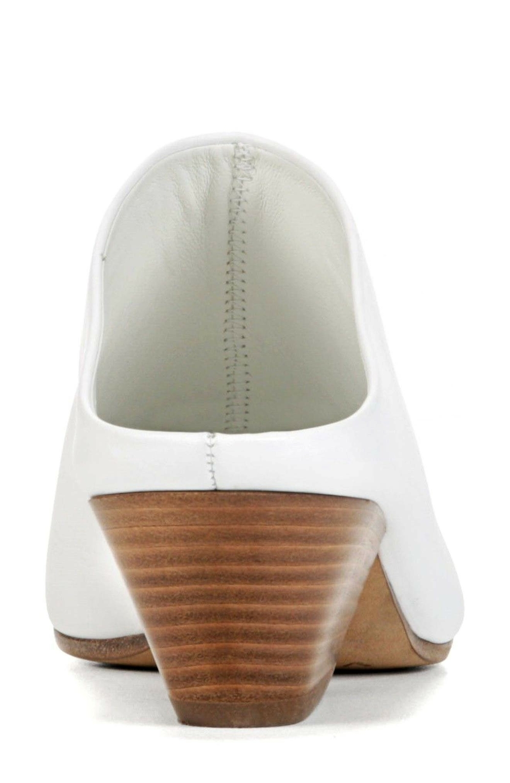 Vince 258935 Womens Vigo Leather Pointed Toe Mules Optic White Size 9.5 M