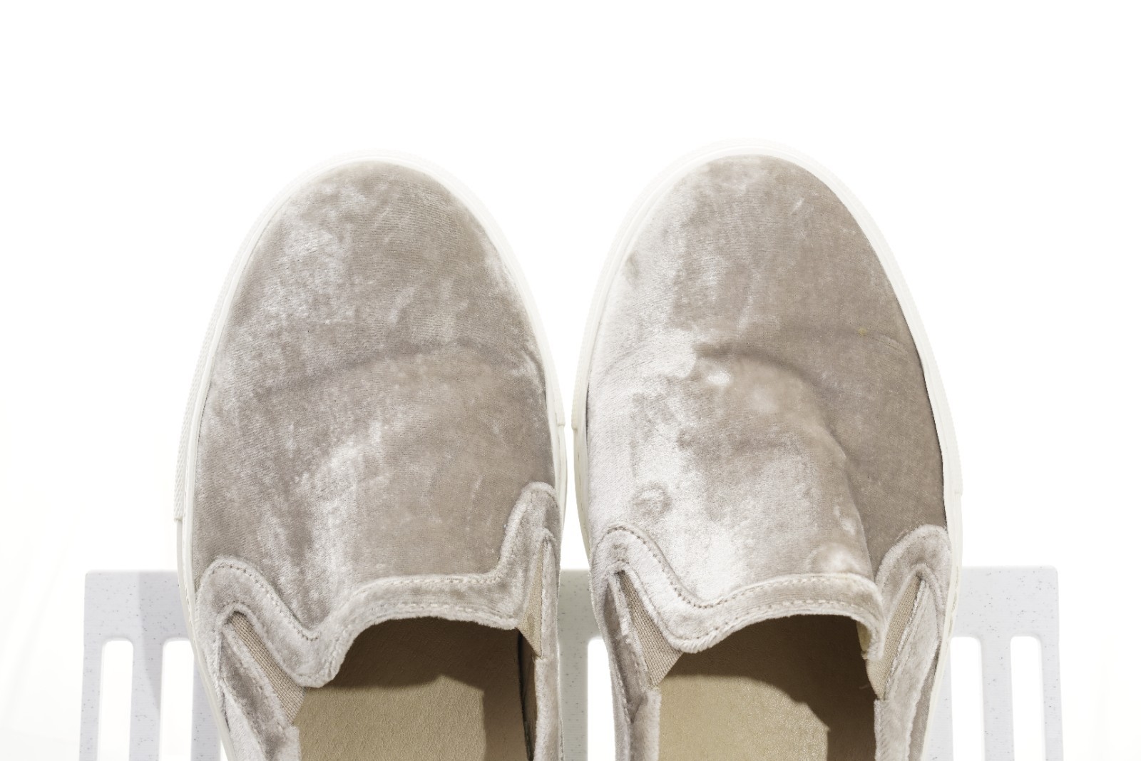 M Gemi The Cerchio Slip On Velvet Sneaker Womans Sz EU 38.5 / US 8 Shoes