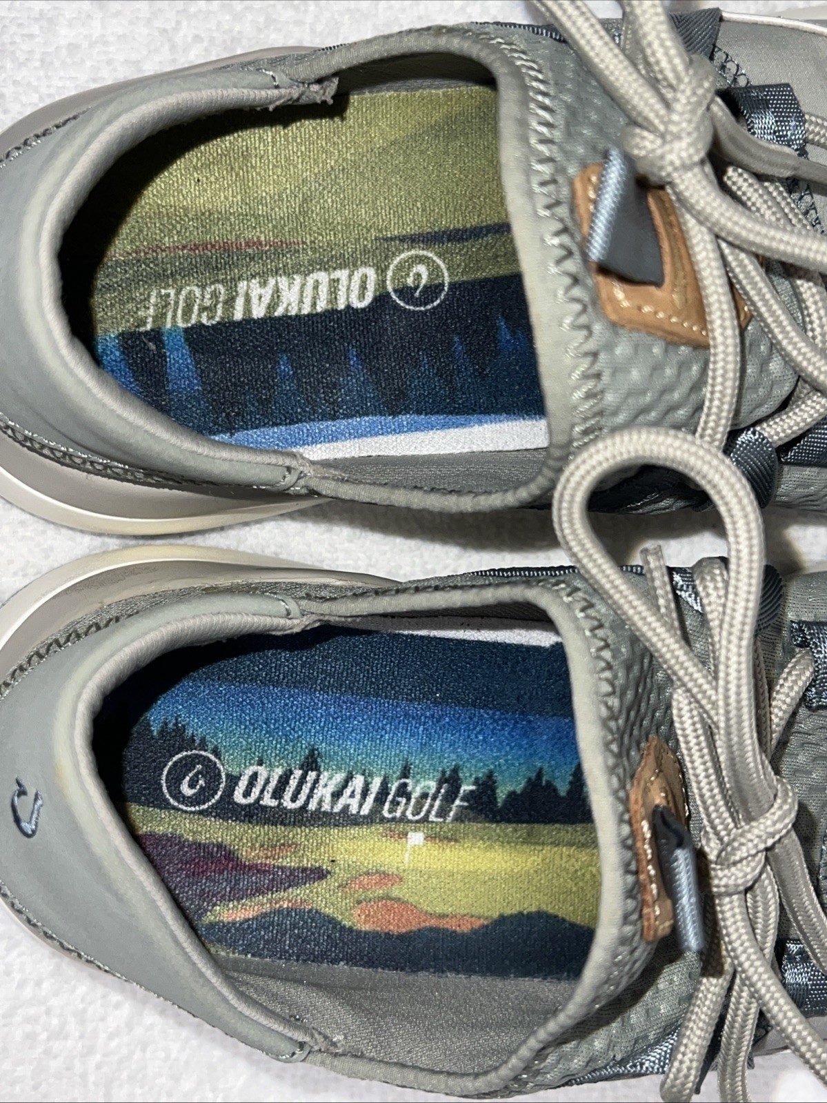 OluKai Kawela Women’s Breathable Golf Shoes Size 7 Sage Dusk