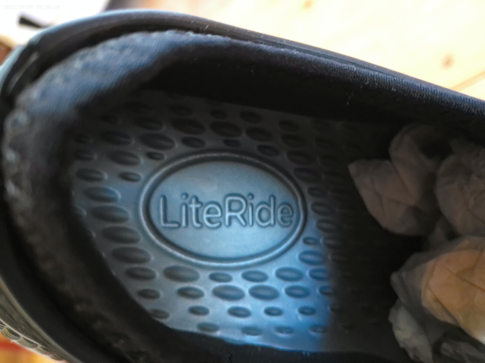 Crocs Literide 360 Pacer Sneakers Womens 10 Black Athletic Flexible Breathable