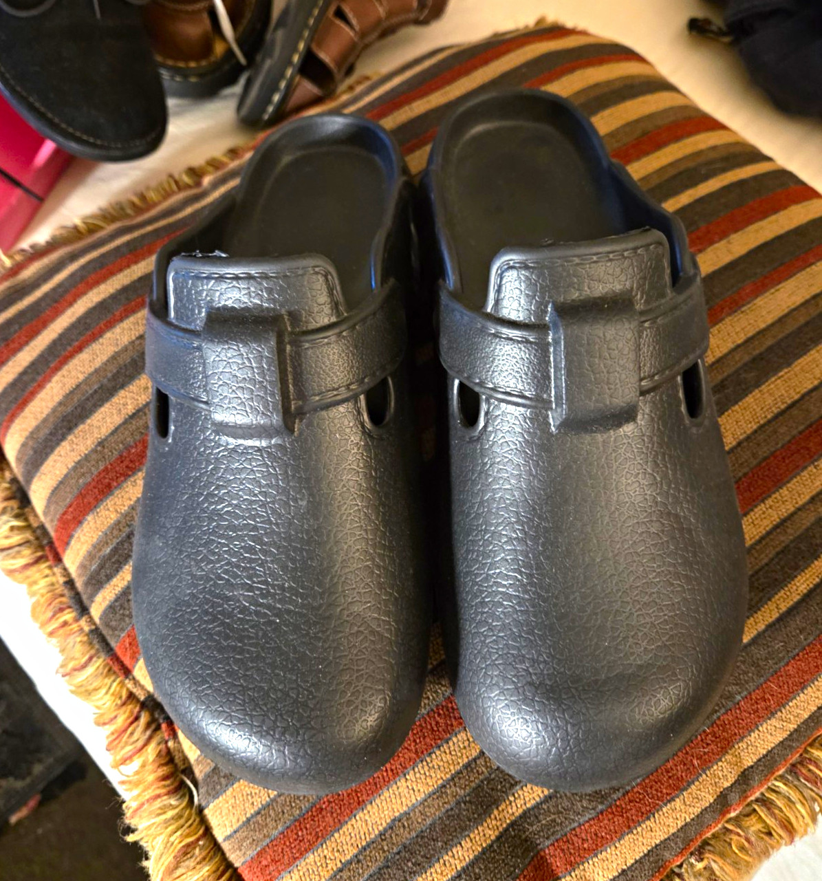 Women’s Black Slip-On Clog Mule Shoes Synthetic Upper Round Toe US 8.5