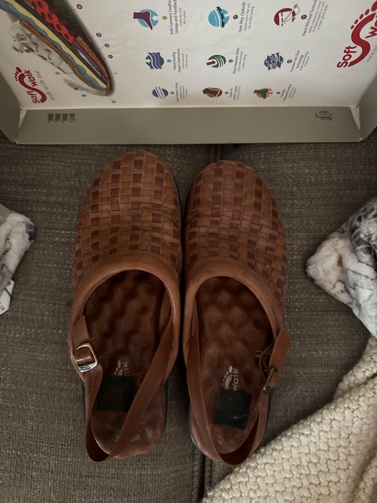 Soft Walk Venus Womens Brown Mule Woven Leather Upper Ankle Strap Size 7.5S