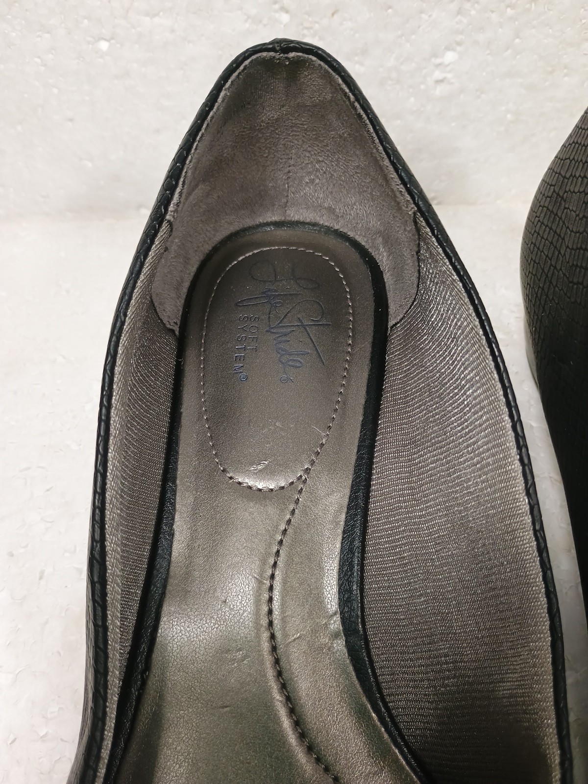 Life Stride Soft System Women’s Flat Dylan Black 10 Medium Width