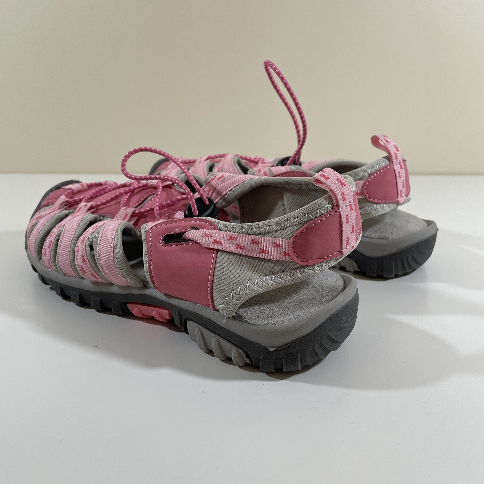 Women’s Sports Hiking Walking Sandals Size 6 Breast Cancer Awareness Pink/Gray