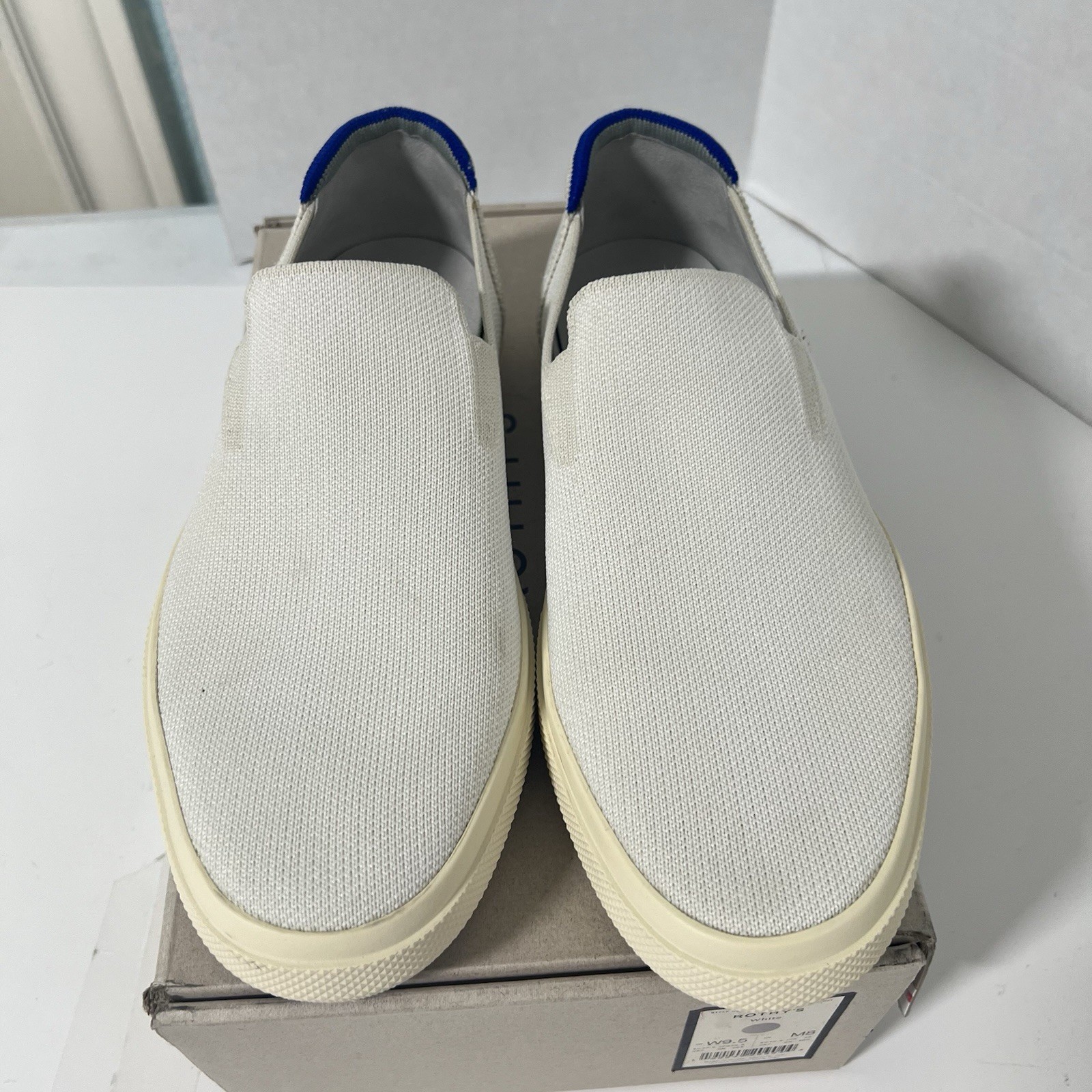 Rothy’s The City Slip On Sneaker Womens 9.5 White Blue Trim Knit Classic Comfort