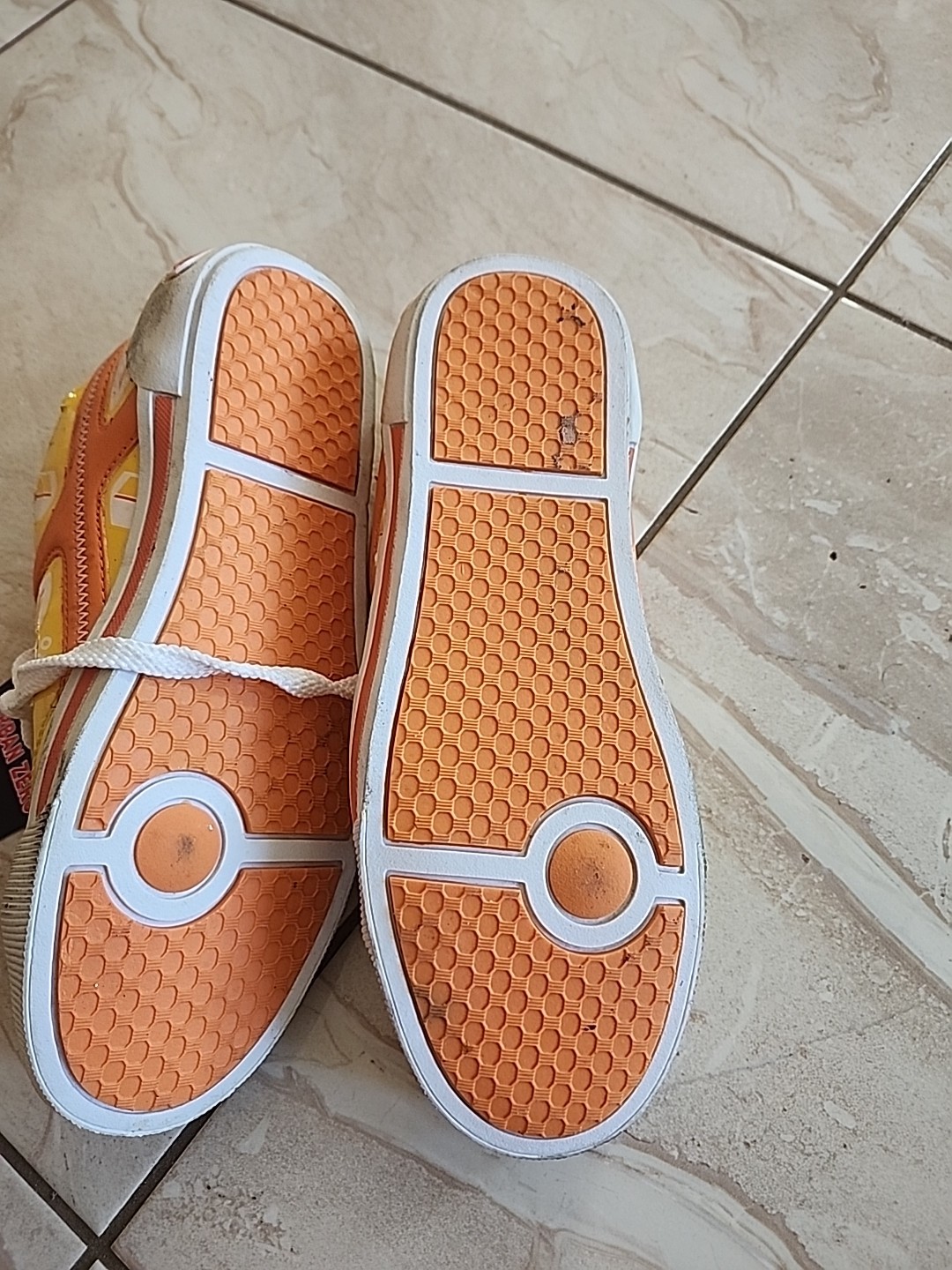 Urban Zero Sneakers Womens 7.5 Yellow Orange Lace Up Casual Athletic Shoes