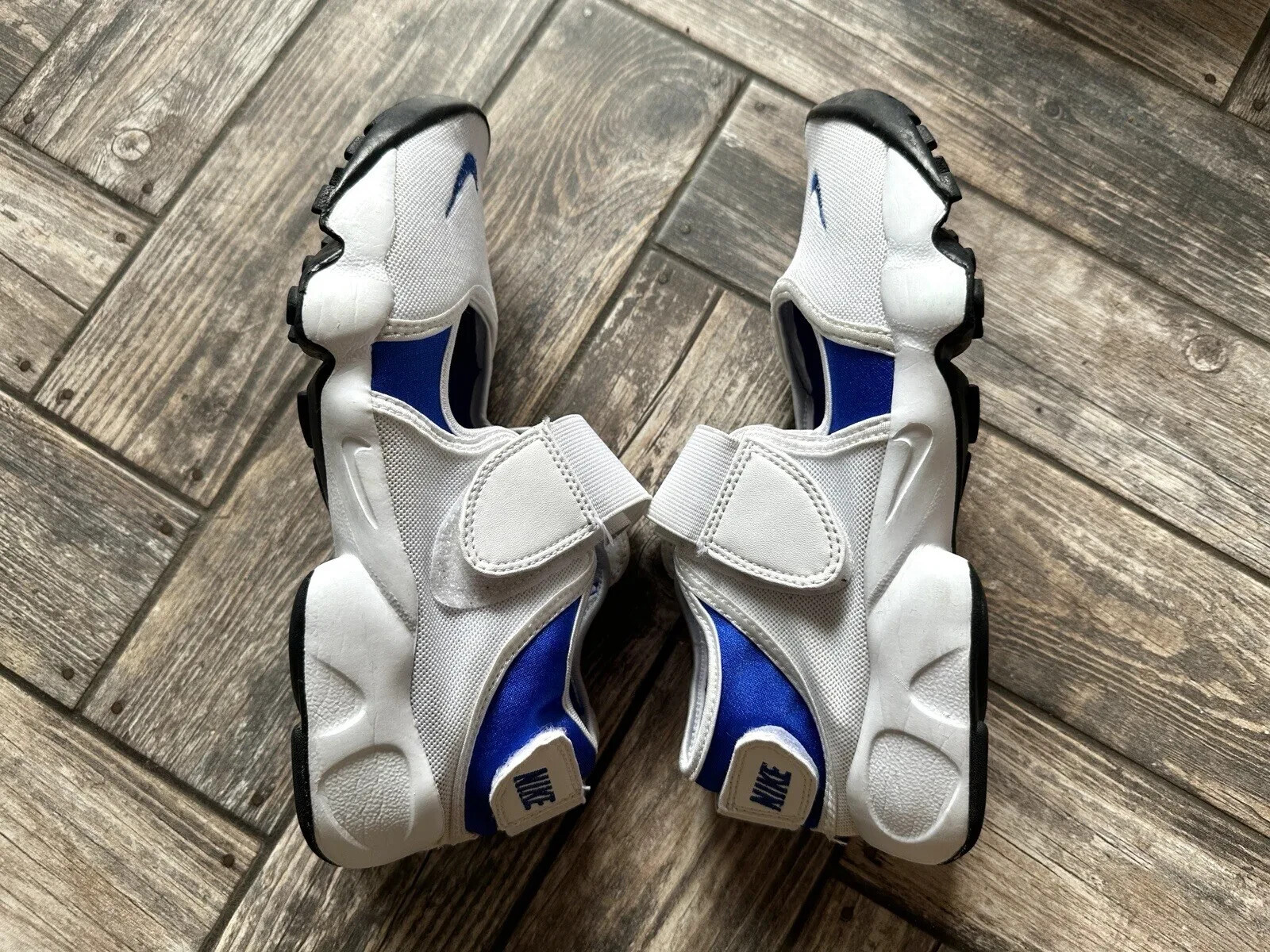 DDP Nike Aqua Rift Sandals Youth Womens Size 37.5