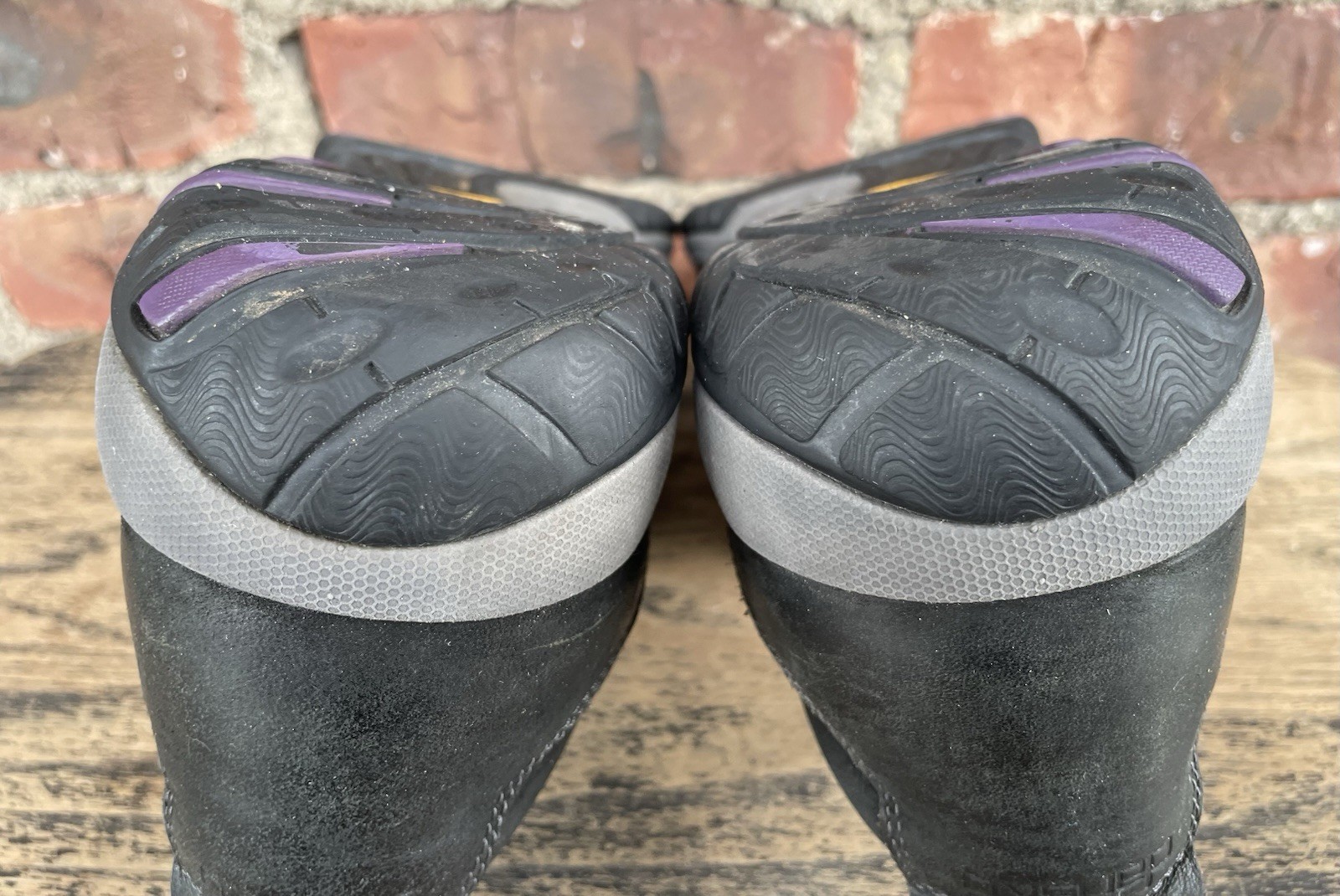 Dansko Patti Women’s Size 41 Black Nubuck Slip On Casual Shoe Loafer Vibram Sole