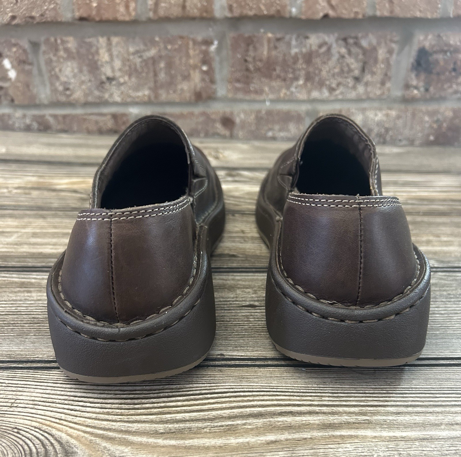 Chaco Zaagh Gunnison 100% Leather Clogs Womens 8.5 Chocolate Brown Vibram Soles