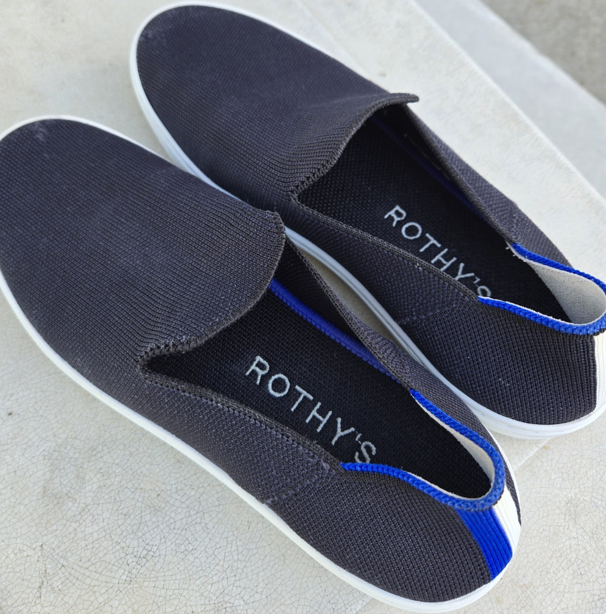 Rothy’s The City Slip On Sneaker Women’s Size 9 Comfort Black Blue White