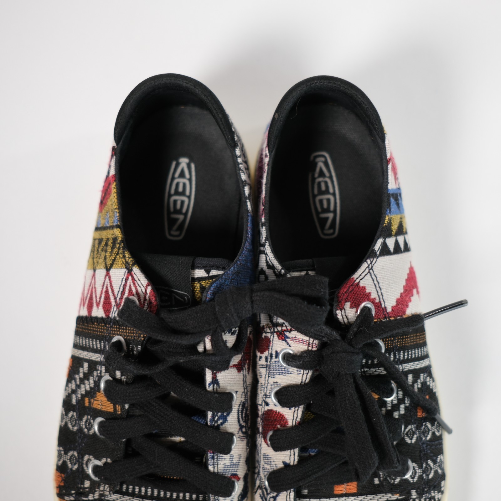 KEEN Multicolor Geometric Tribal Print Lace Up Sneakers Women’s Size 8.5