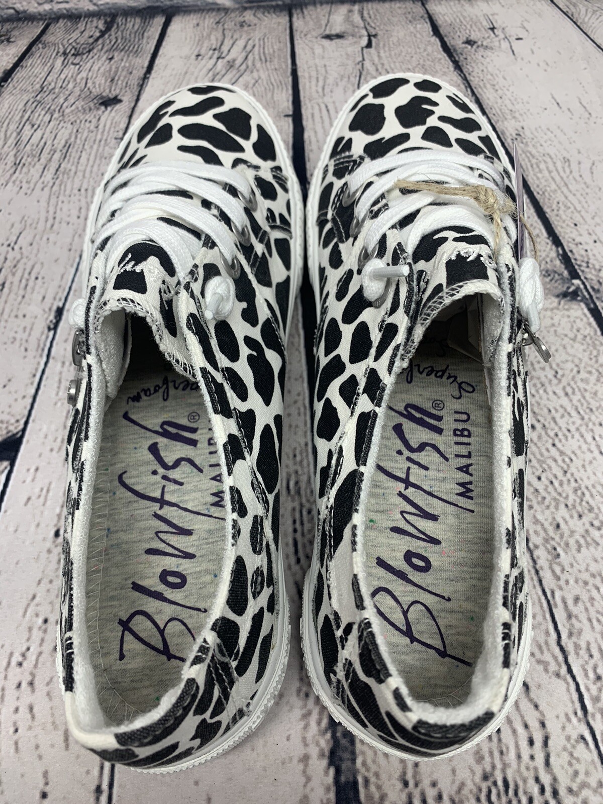 Blowfish Malibu Shoes Womens 8.5 Sneakers Lace Up Zip Cow Print Canvas Comfort