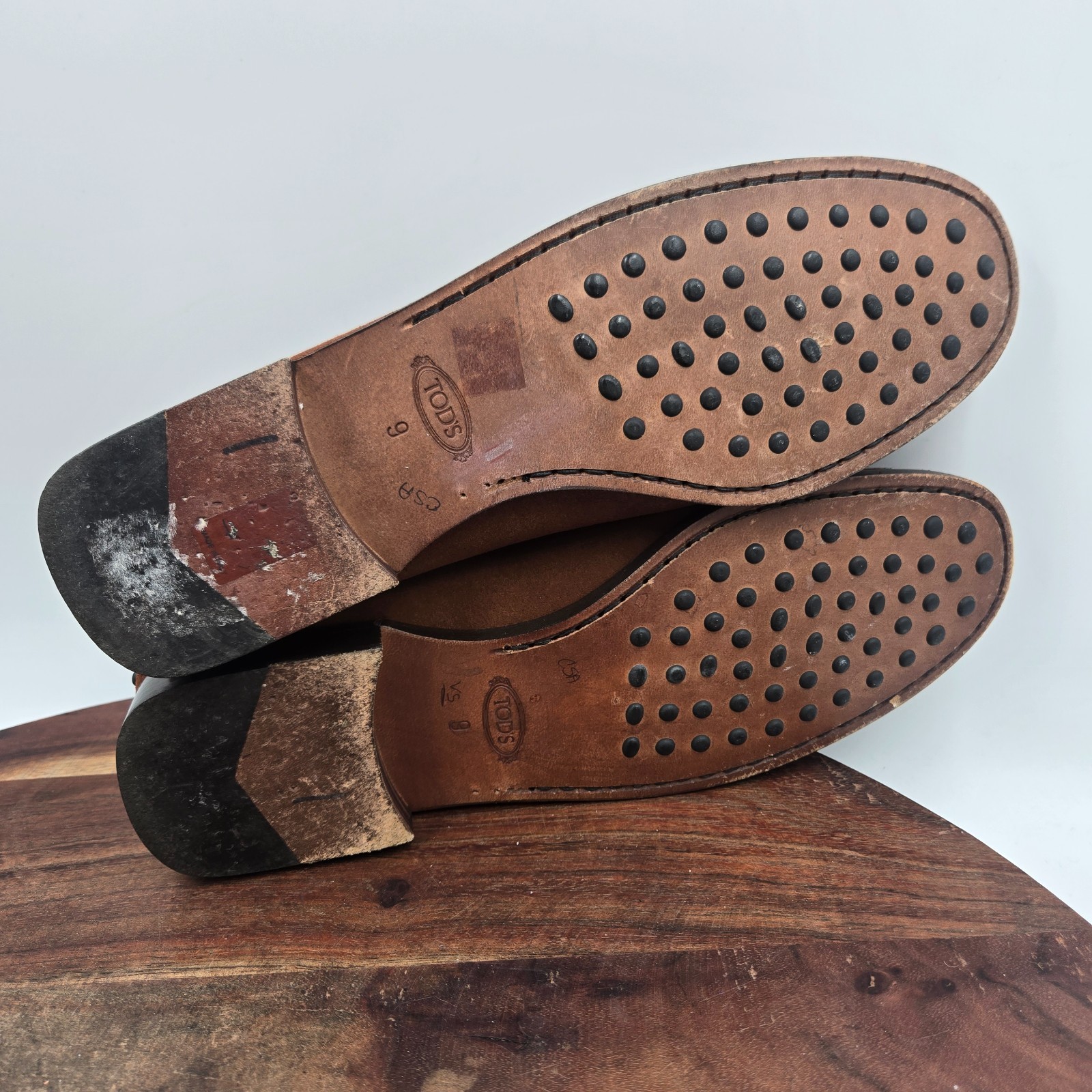 Tod’s Penny Loafer Shoes Women’s 9 Brown Suede Moc Toe Slip On Flats Moccasin