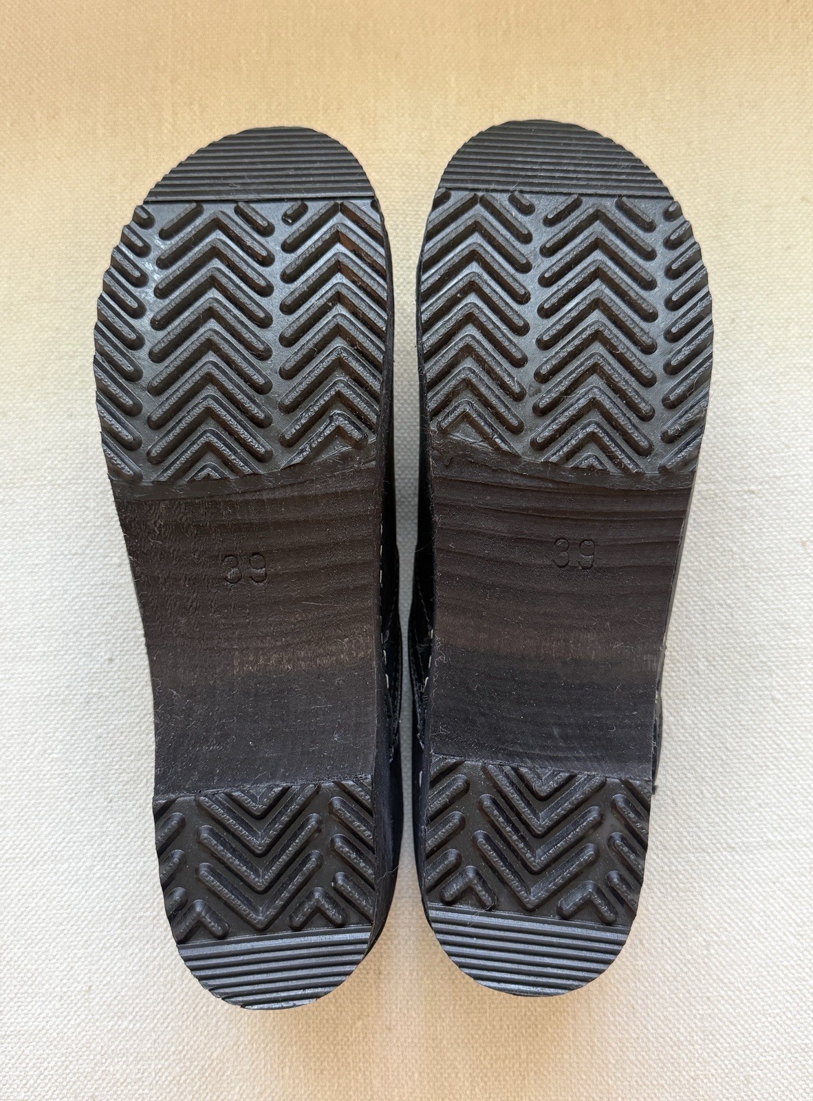 NEW Sanita Oiled Black Leather Original Professional Clogs Women’s 39 US 8-8.5