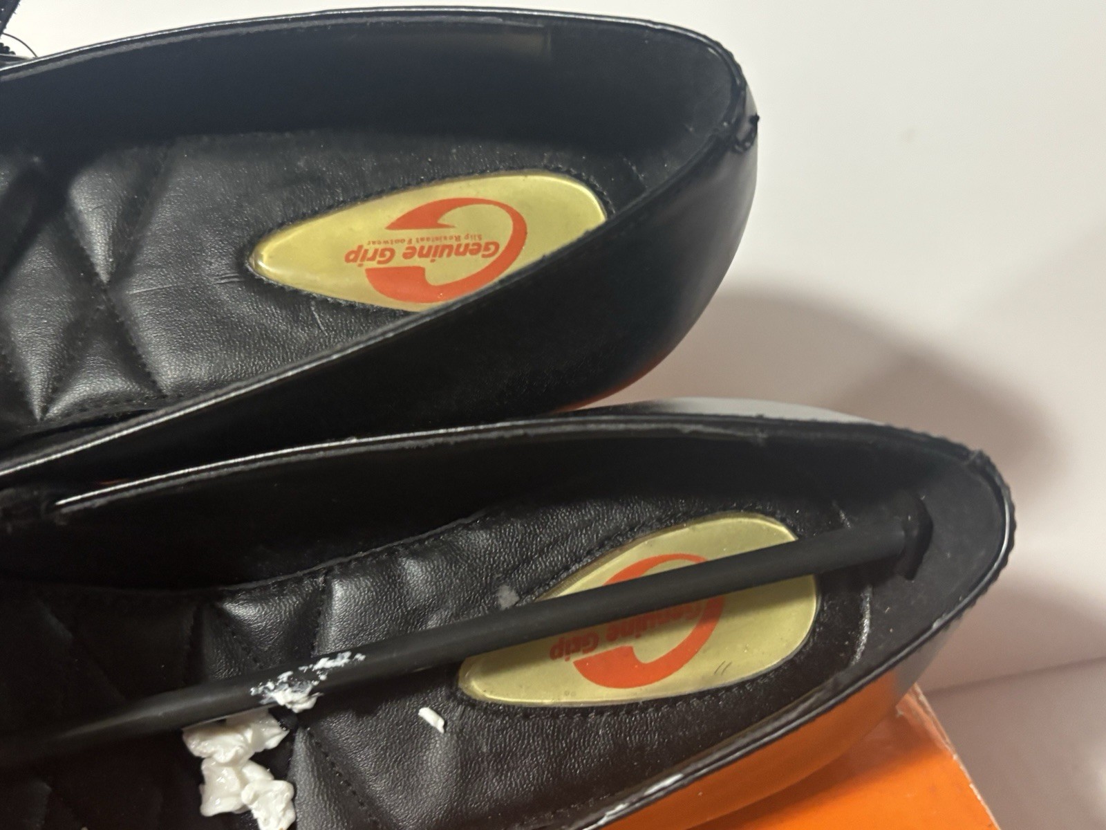 Genuine Grip Slip Resistant Shoe Black Women 8100 Size 10M