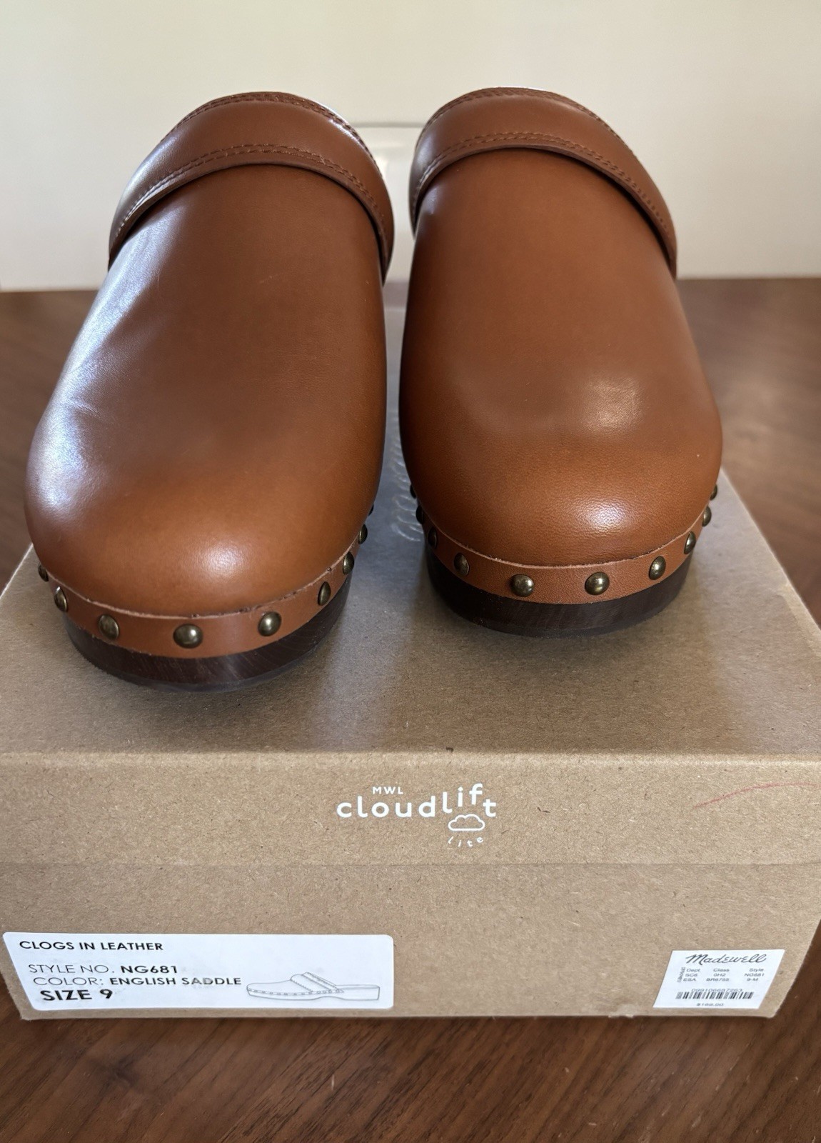 New with Box Madewell Leather Clogs, English Saddle brown, Women’s Size 9