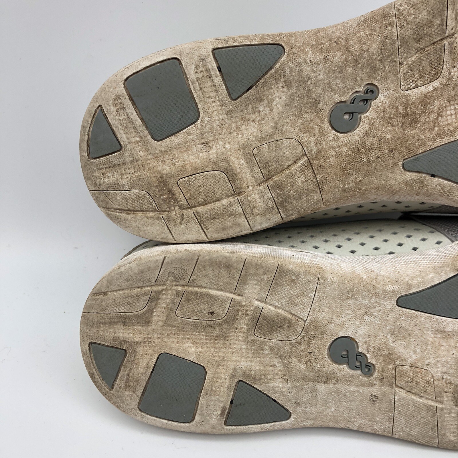 Ahnu Mesh Mary Jane 6.5 leather shoes