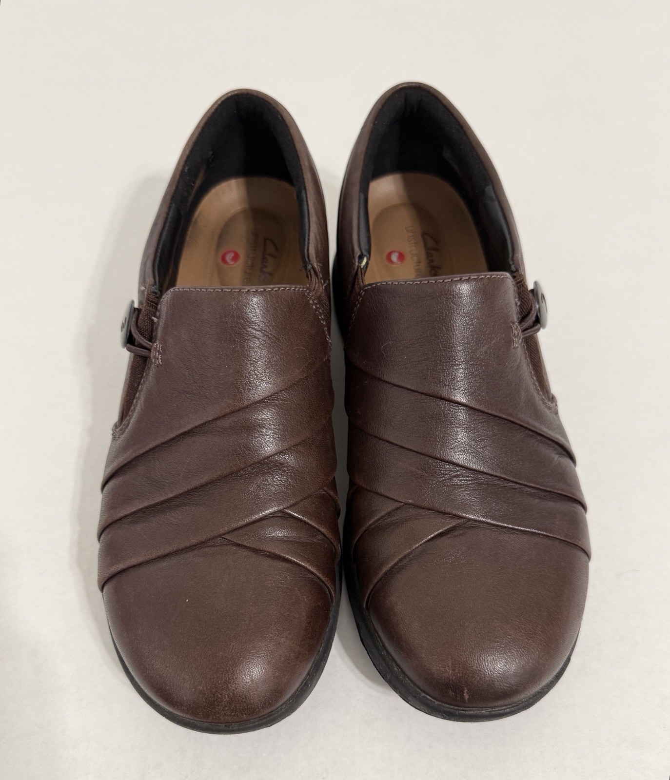 Clarks Unstructured Women’s Brown Leather Slip-on Cushion Soft Shoes, 6M