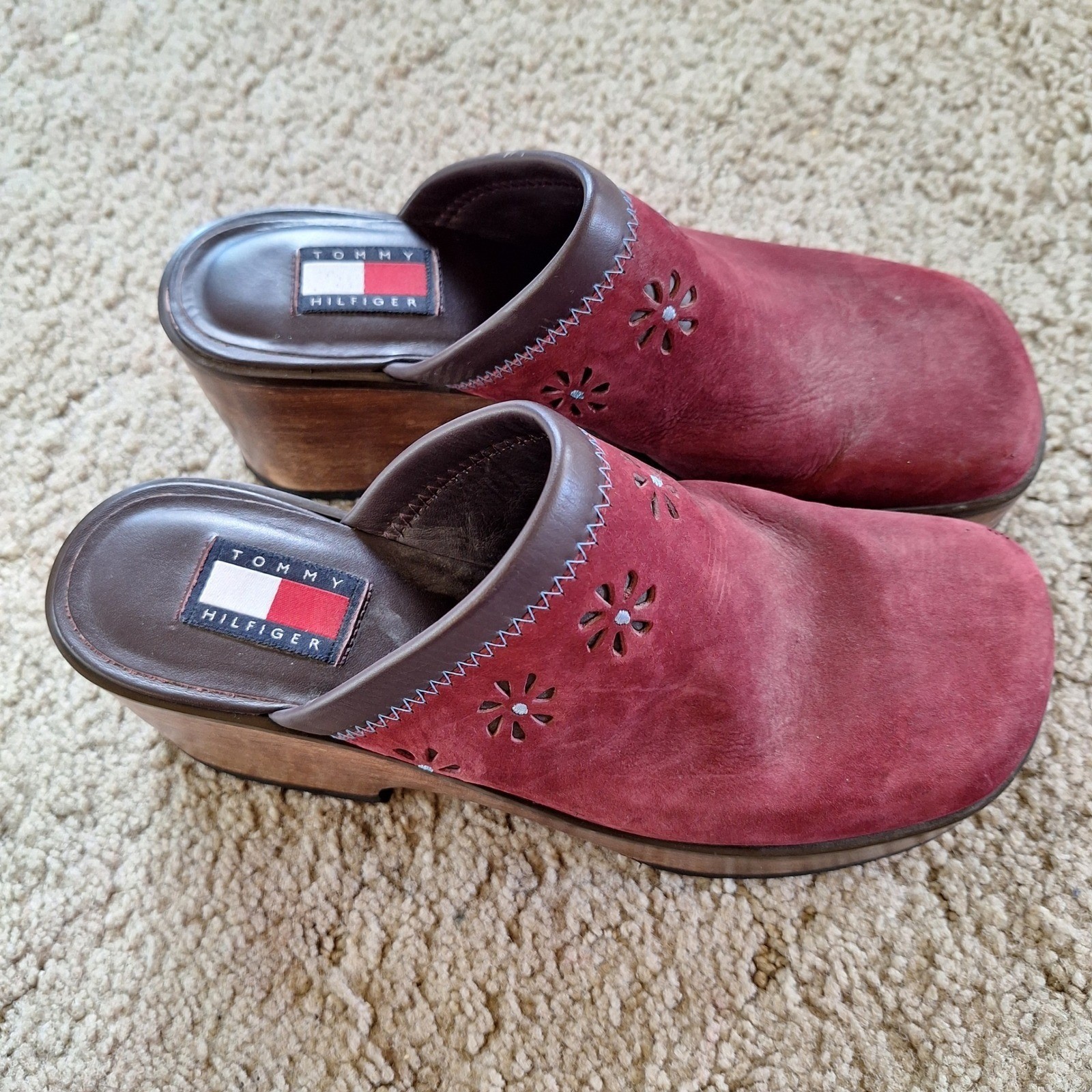 Tommy Hilfiger Vintage Y2K Wooden Suede Flower Cutout Mules Clogs READ No Size