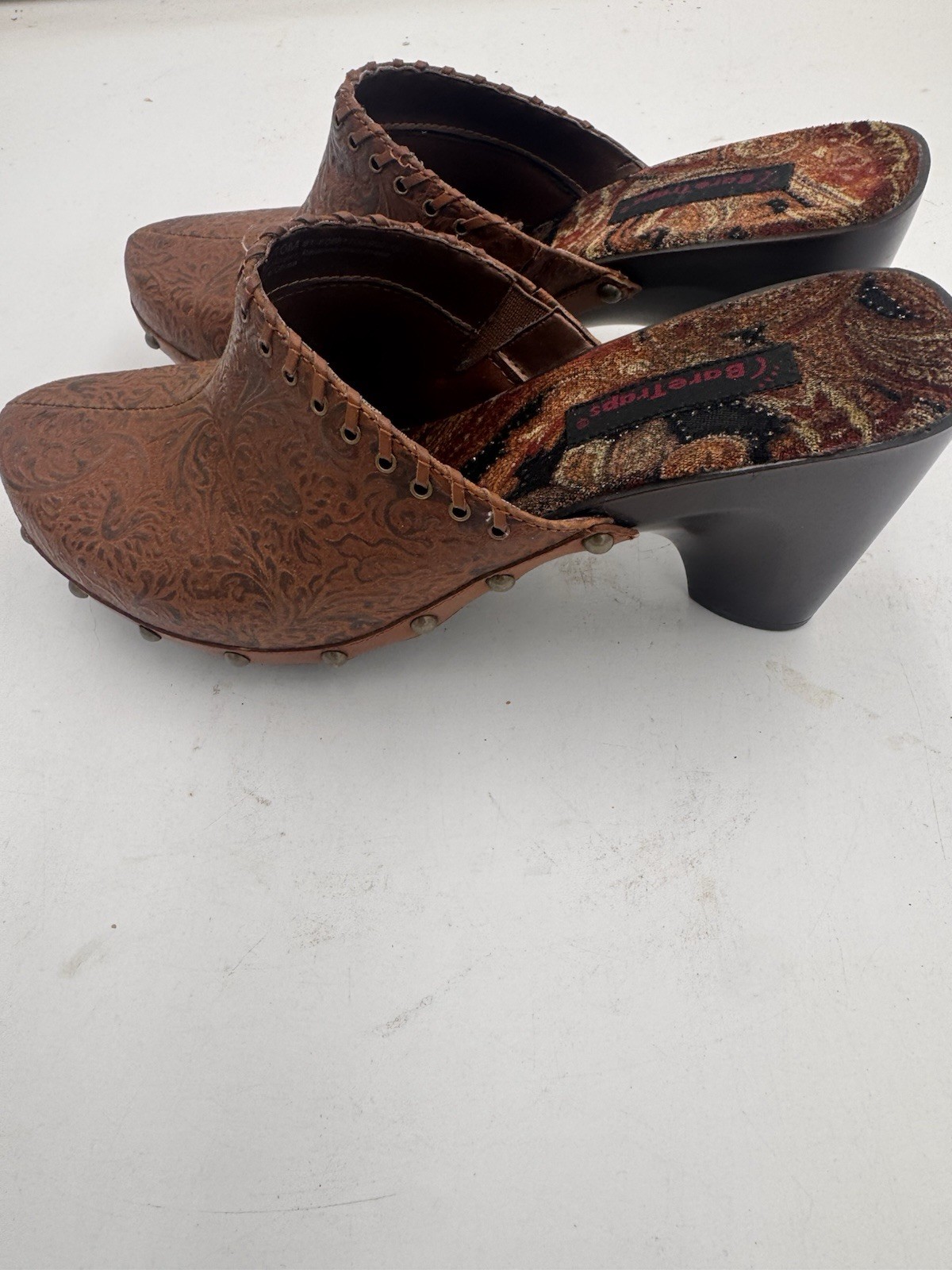Bare Traps Ace Women’s Leather Studded Clog/Heels Sz 10m Paisley Slip On Western