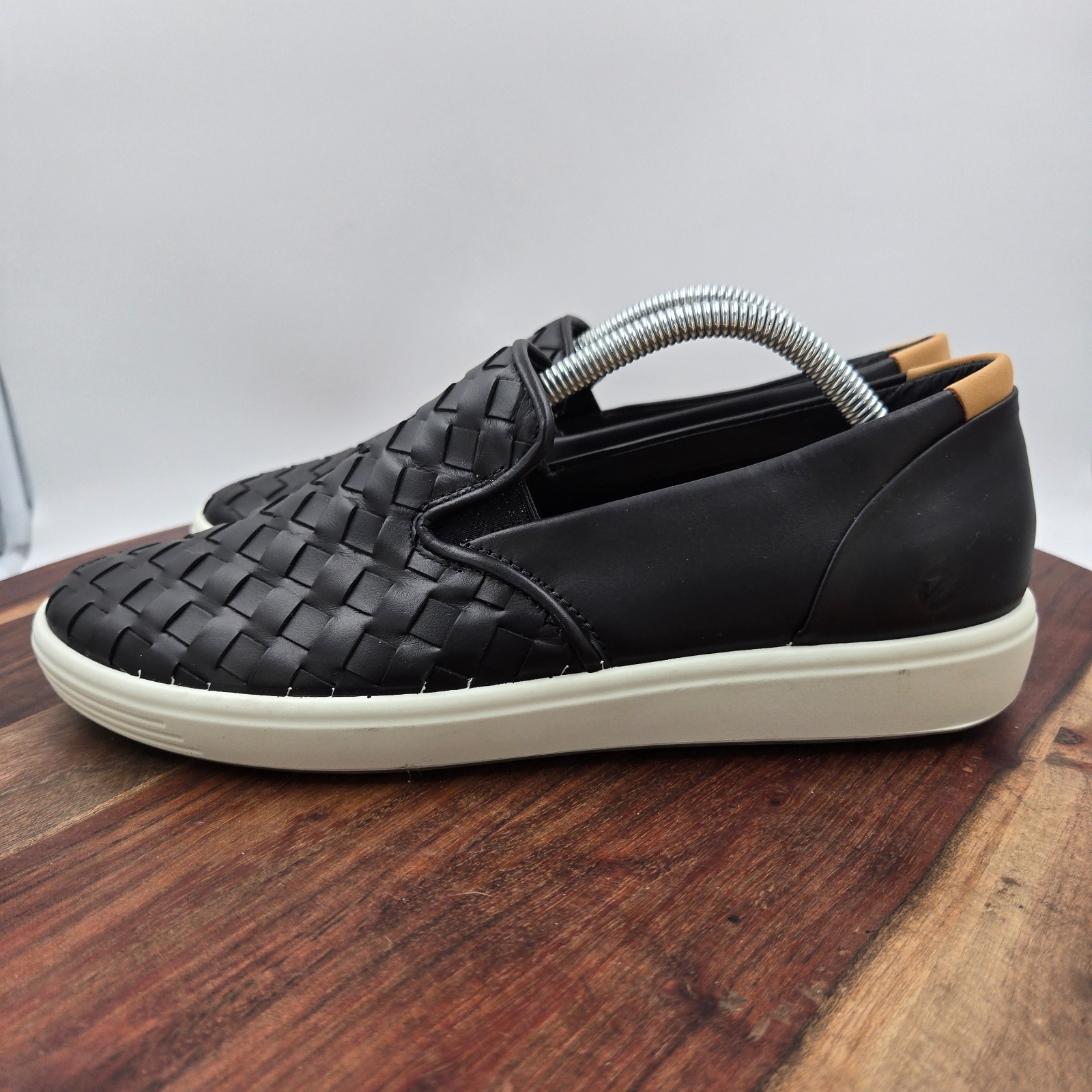 Ecco Soft 7 Shoes Women’s 42 / 11 Black Leather Woven Comfort Slip On Sneakers
