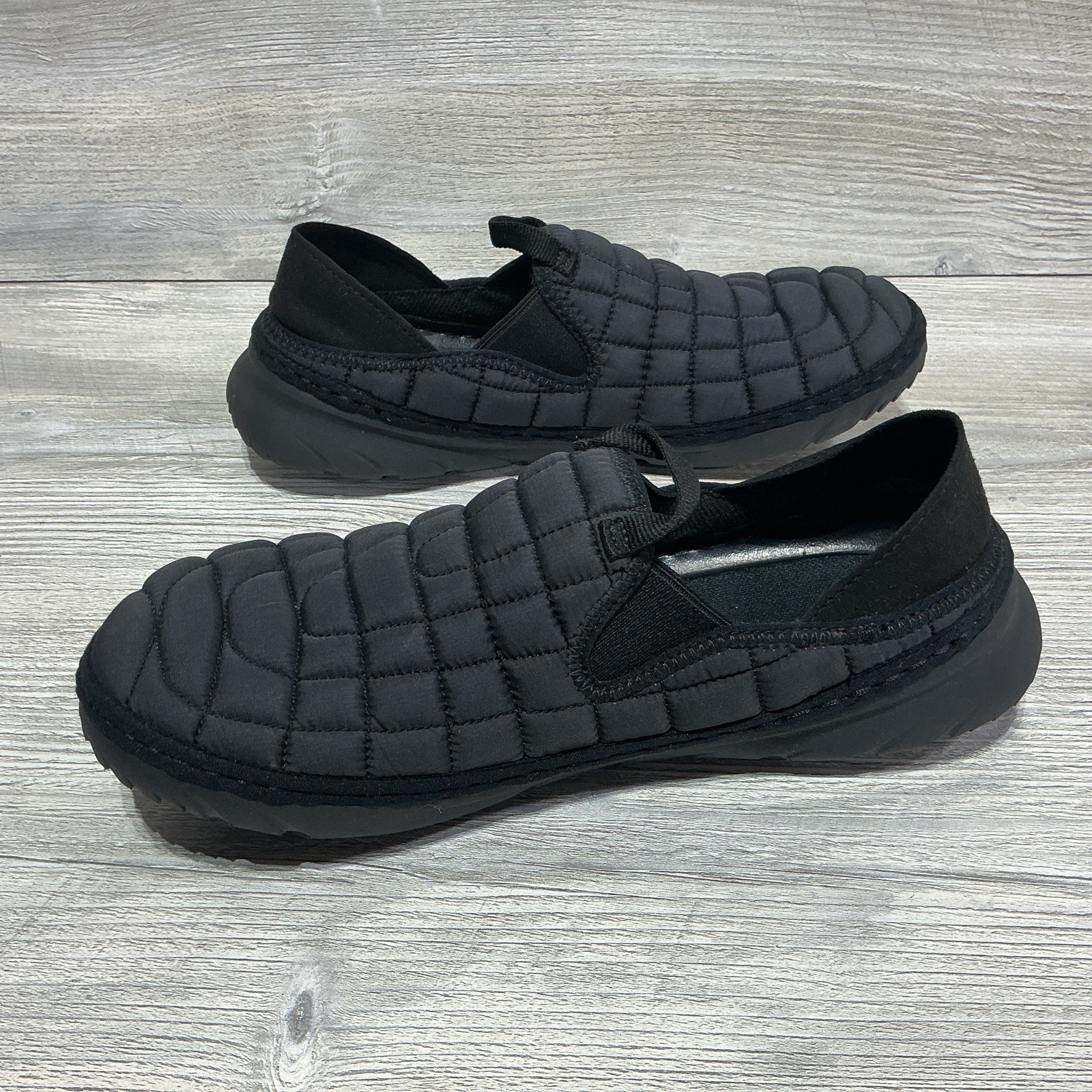 Merrell Hut Moc Slip On Shoes Triple Black Quilted Nylon J90802 Womens Size 10
