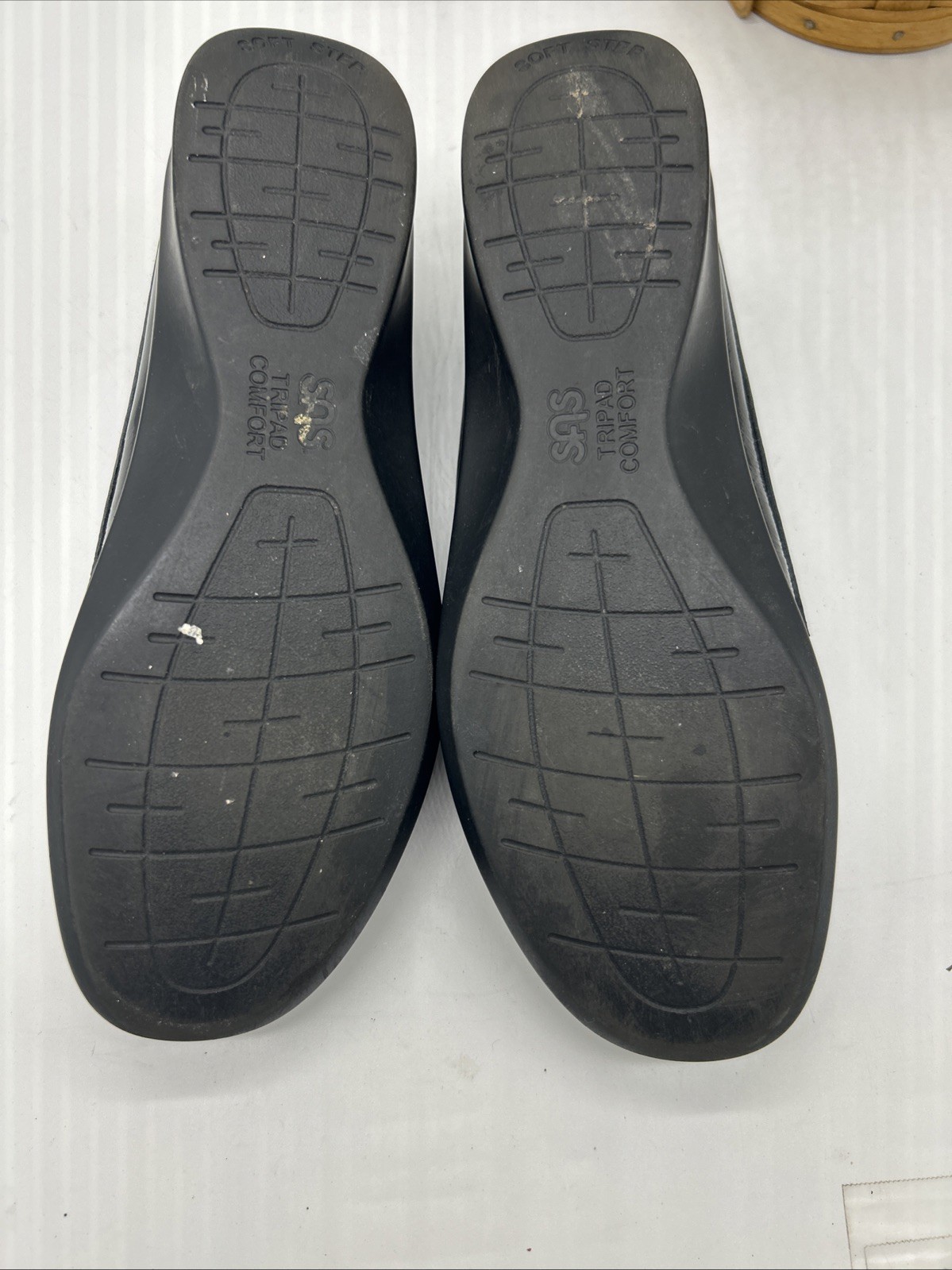 SAS Comfort Tripad Black Patent Leather Low Slip On, Crissy Women’s Size 7