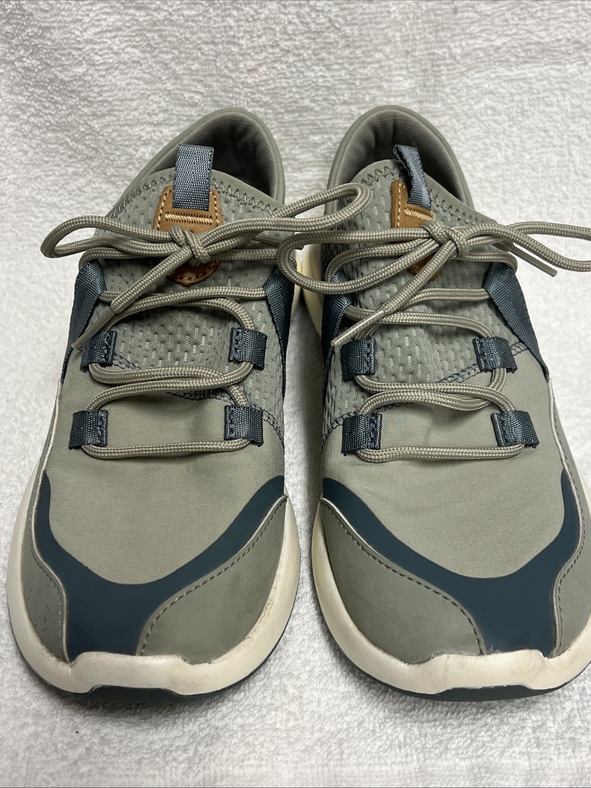 OluKai Kawela Women’s Breathable Golf Shoes Size 7 Sage Dusk