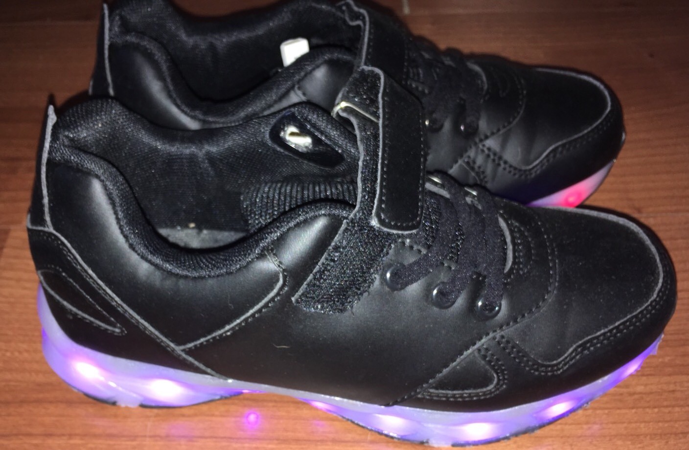 Black starlight (LED) shoes Size 37 (6.5 Us)
