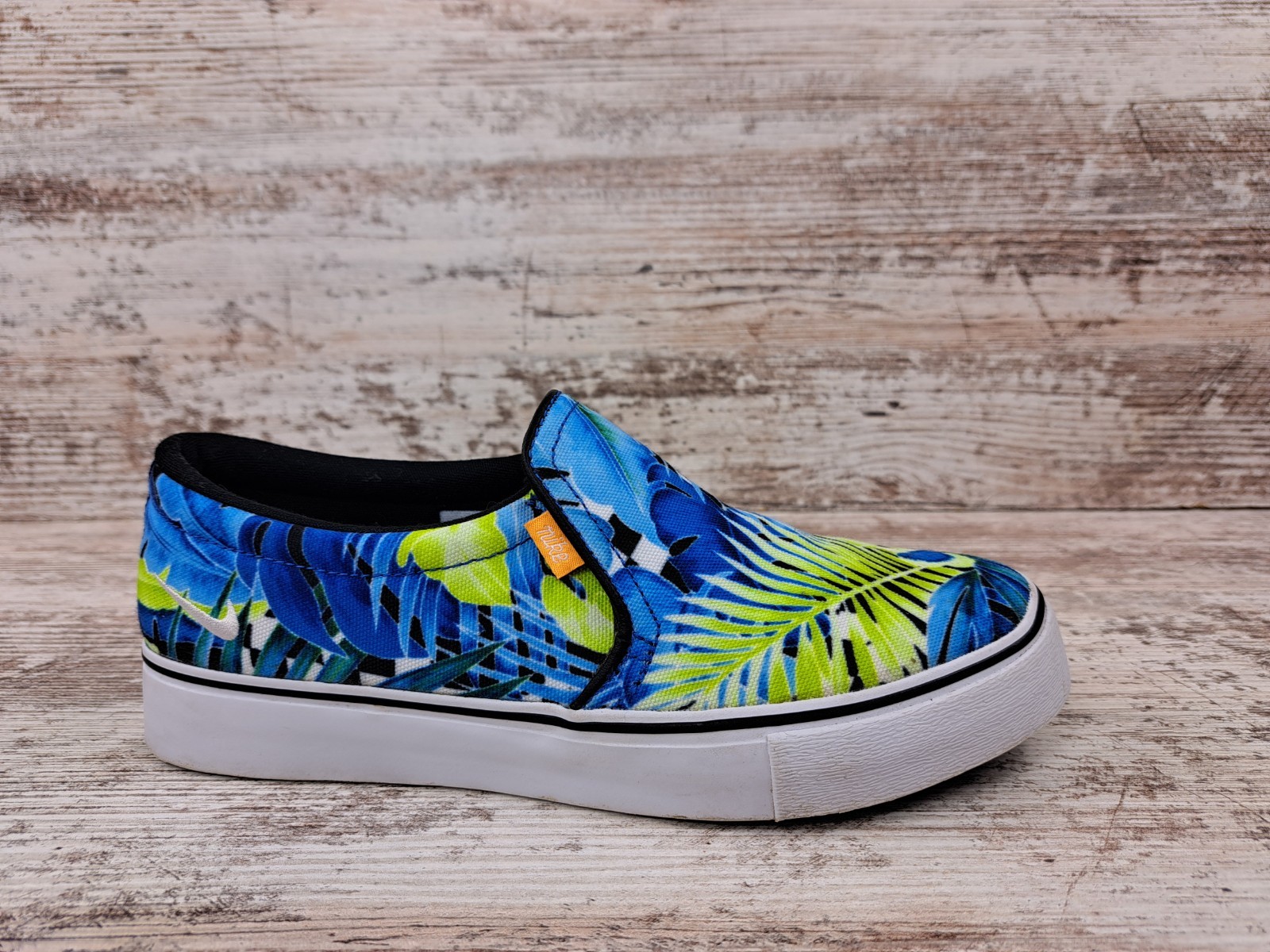Nike Court Royale AC Slip On Canvas Casual Tropical Beach Shoes Womens Size 6