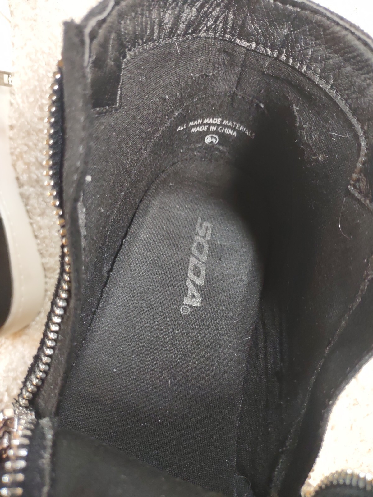 Soda Womens Taylor Nubuck Hight Top Slip On Fashion Sneakers Sz 8.5 Euc